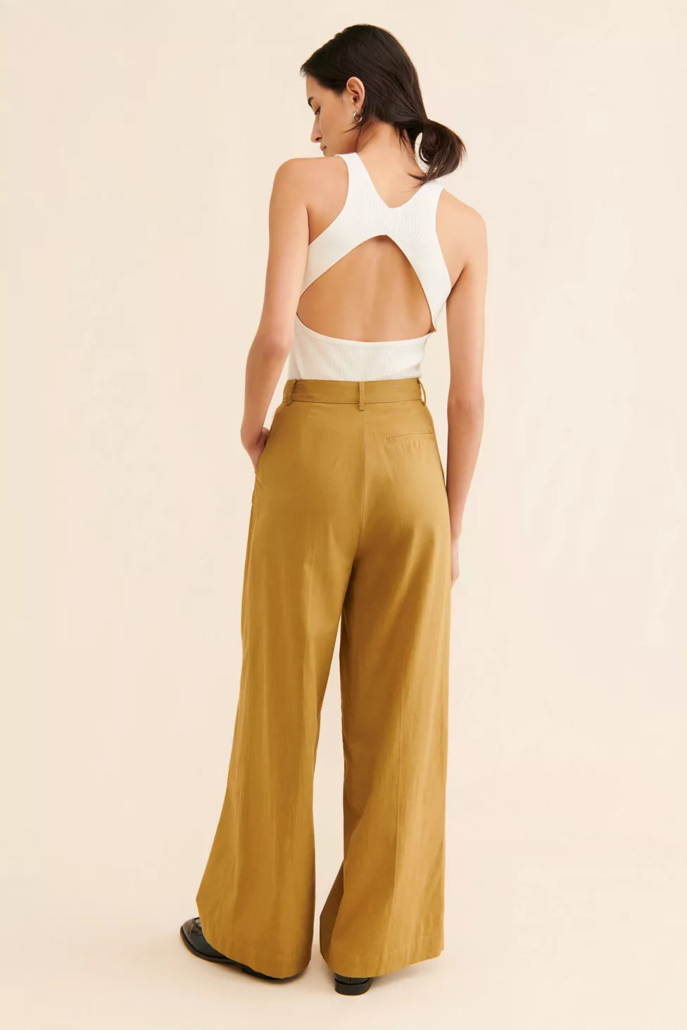 MinkPink Dylan Wide Leg Pants | Urban Outfitters (US and RoW)