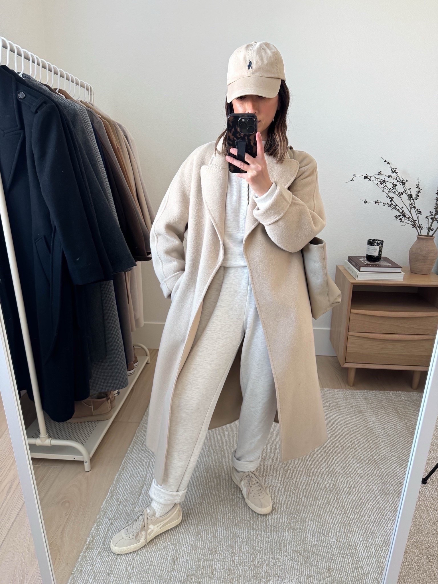 Varley rolled cuff pants multiple ways. A wardrobe staple of mine for years. Comfortable, elevated & great quality. 

Gentle Herd Coat xs (old)
Varley Hawley pullover xs
Varley Rolled Cuffed pants xs 26" inseam
Onitsuka Tiger sneakers mens 4.5
Cuyana Easy tote Small in Stone
Polo Hat

Petite style, fall outfits, fall style, athleisure 



#LTKPetite #LTKSeasonal #LTKmomlife