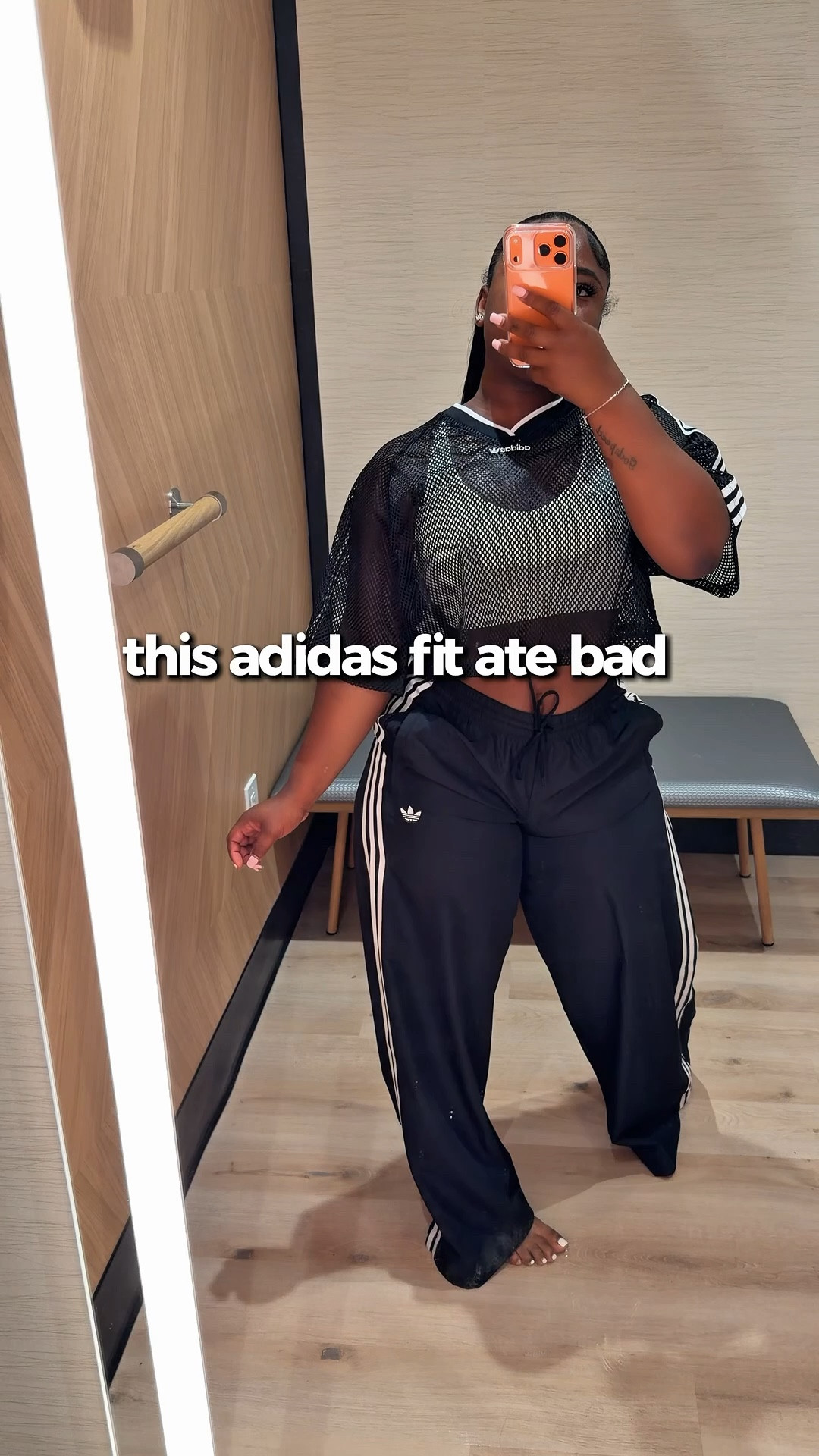 this adidas fit was way too tea to stay in my camera roll 😭

the pants, the mesh top, the pose, the vibe… yeah this one came together real bad. sporty, effortless, and still giving that put together look I love.

petite curvy girls, are we wearing this or whattt? 👀
comment “link” and I’ll send it to you 💌


#adidasfit #petitecurvyfashion #sportystyle #adidasstyle #ootdinspo

#LTKootd #LTKgrwm