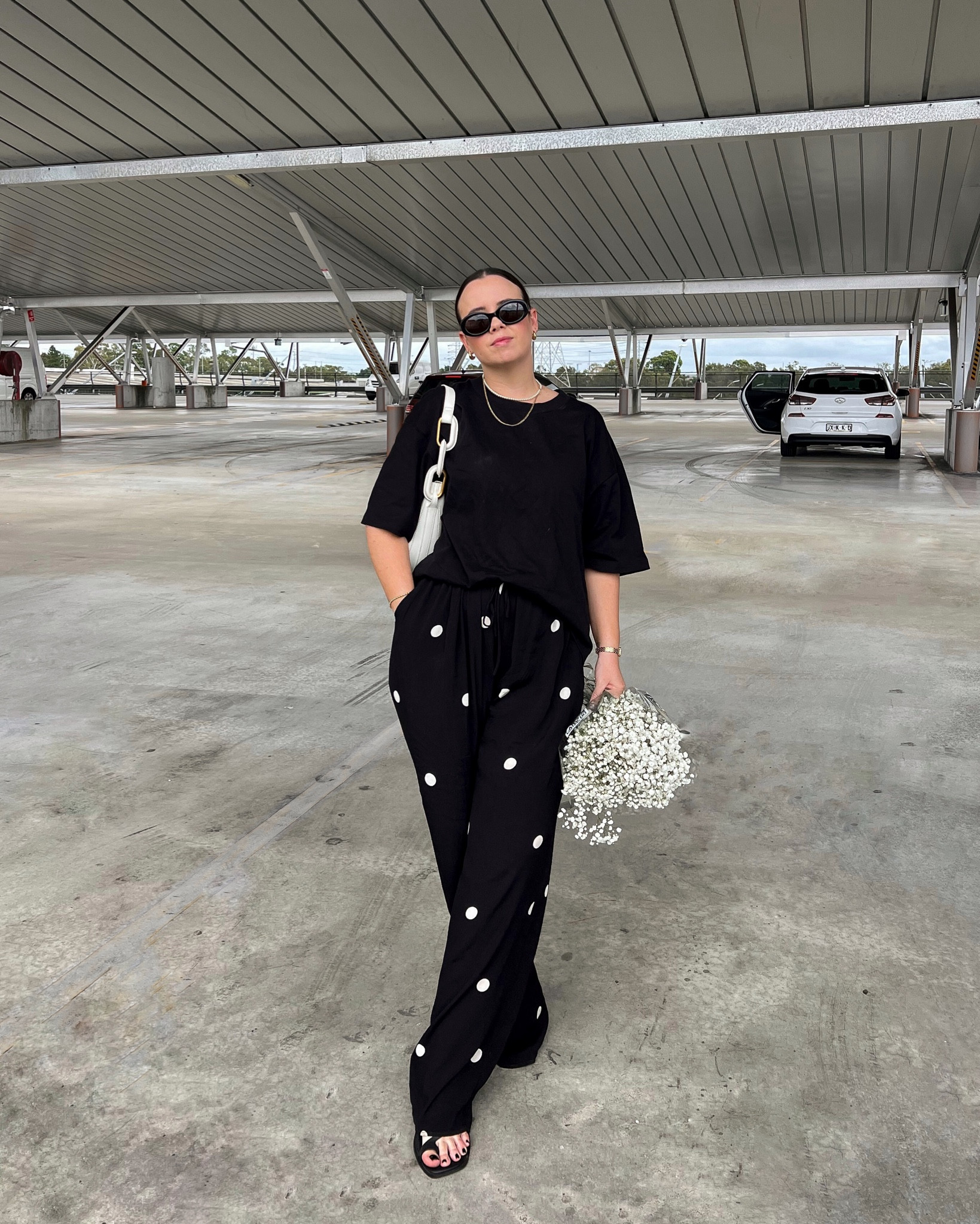 Dissh black oversized tee: size XL
Dissh black polka dot pants: size 12

#LTKmidsize #LTKaustralia #LTKsummer