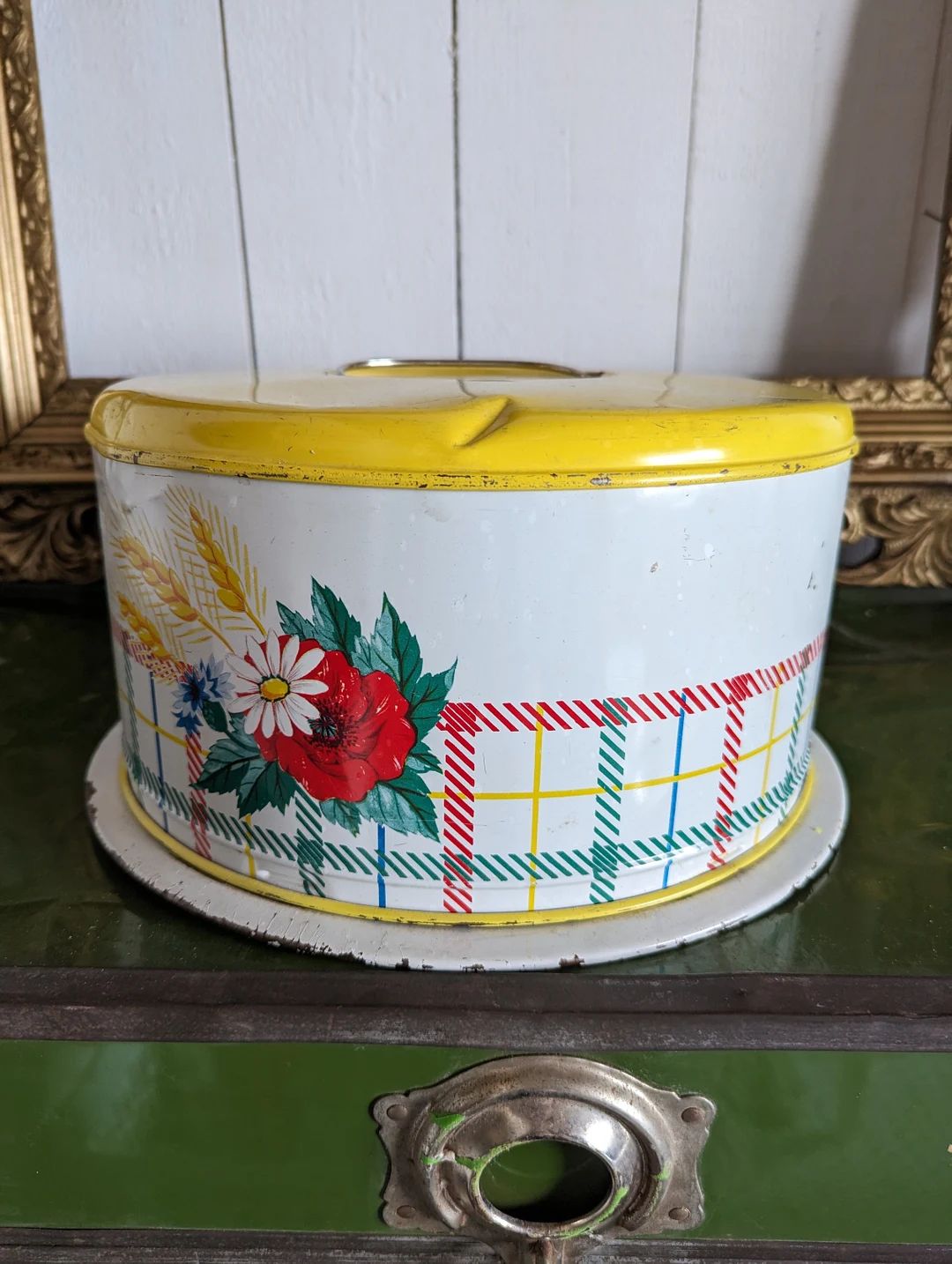 Vintage 1950's Tin Litho Cake Carrier, White and Yellow, Plaid with Flowers and Butterfly | Etsy (US)