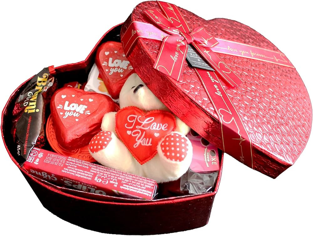 Heart Shaped Snack Box 20 Pcs for Valentine Day Gift, Exotic International Snack Box for Lovers a... | Amazon (US)