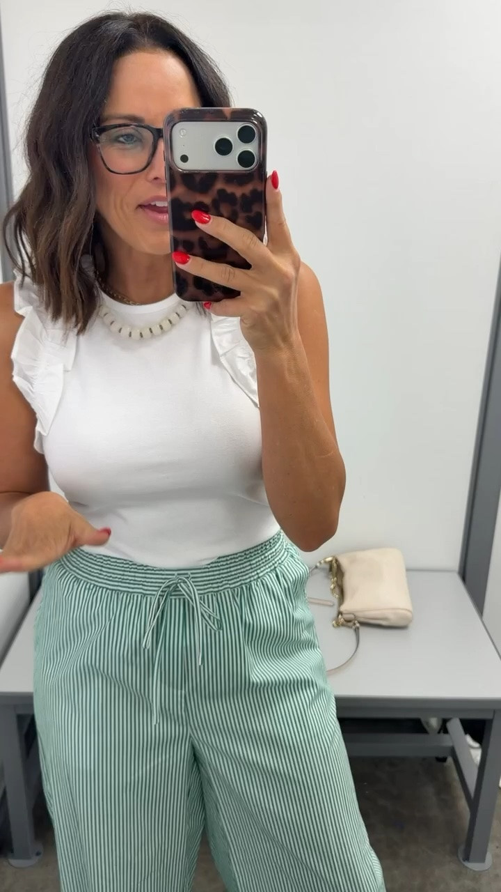 The cutest everyday outfit 🤍 These striped pants are lightweight, comfy, and perfect for the rest of summer into fall. Wearing my true size XS!

@Walmart 

#WalmartFashion #WalmartFinds #WalmartStyle #AffordableFashion #StripedPants #EverydayStyle #CasualOutfit #LTKStyle #LTKFashion #OOTD #BudgetFashion #StyleInspo
