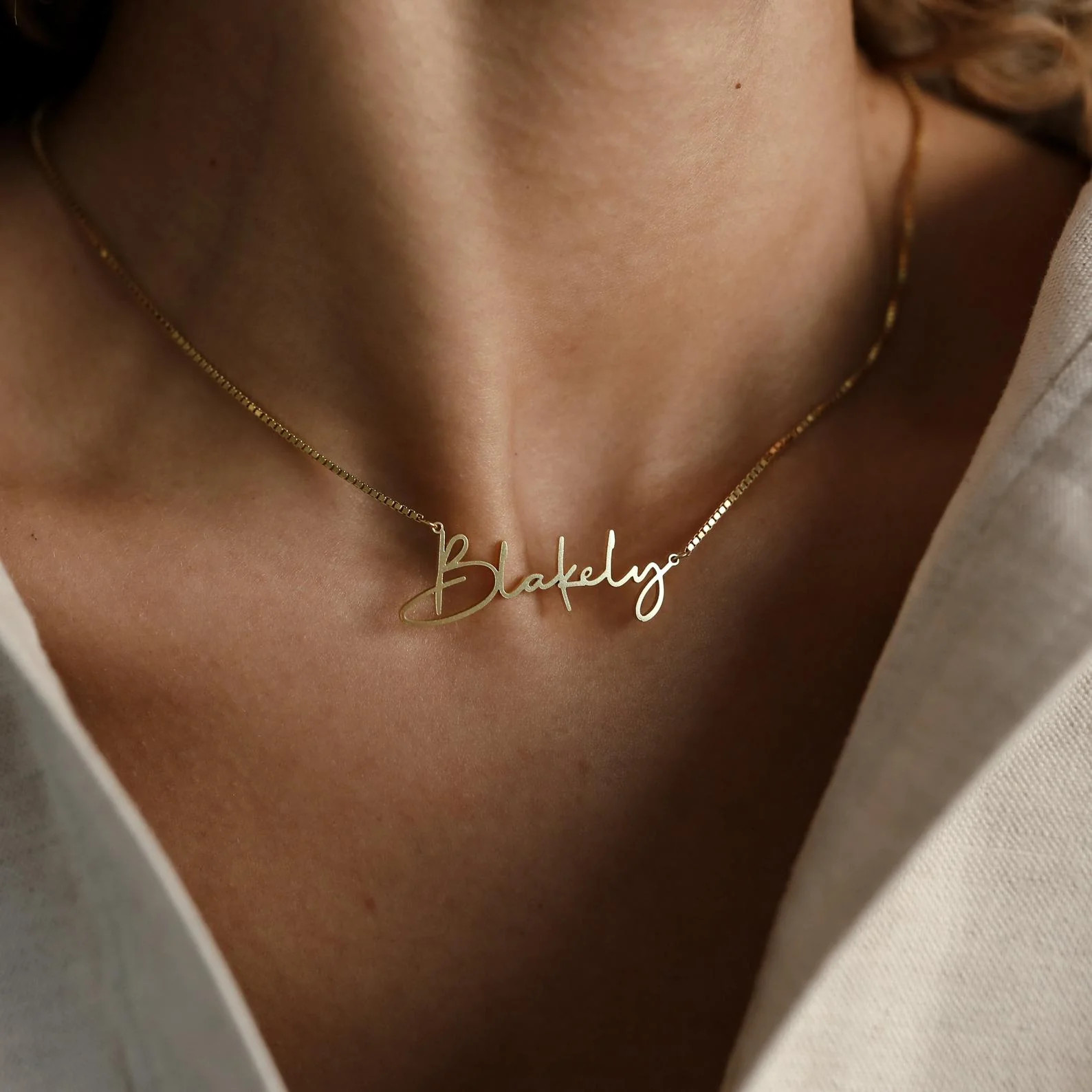Summer Name Necklace in Box Chain | Caitlyn Minimalist