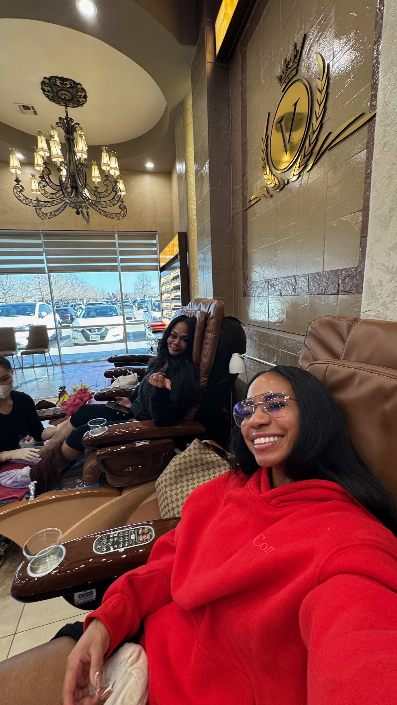 Pedicures are always fun when done in style! Comfrt hoodie is the comfiest thing to run errands in! 

#LTKFindsUnder100 #LTKStyleTip