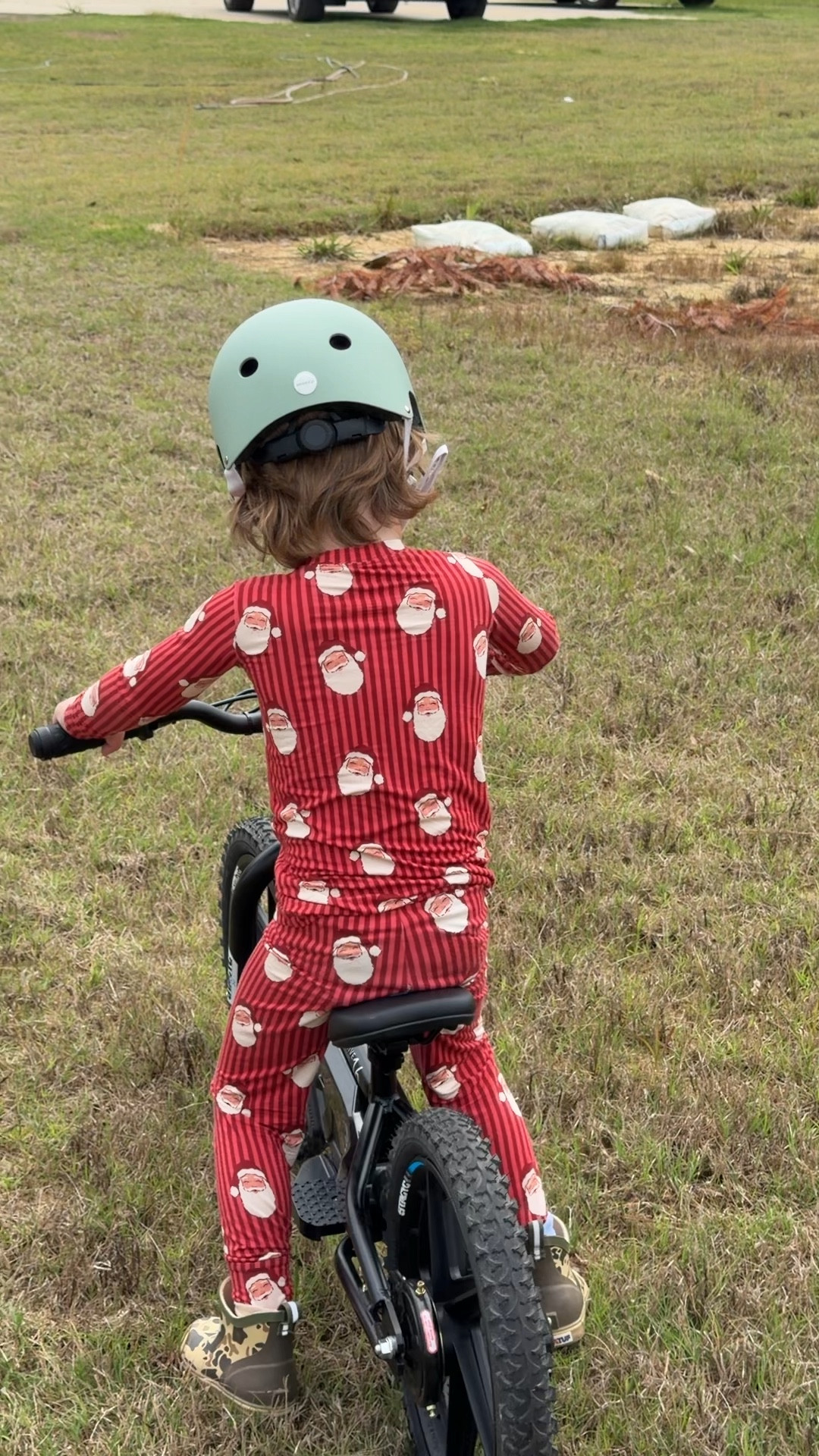 Electric balance bike | Dirtbike | outdoor toys | summer | birthday | Christmas 

#LTKvlog #LTKKids #LTKActive