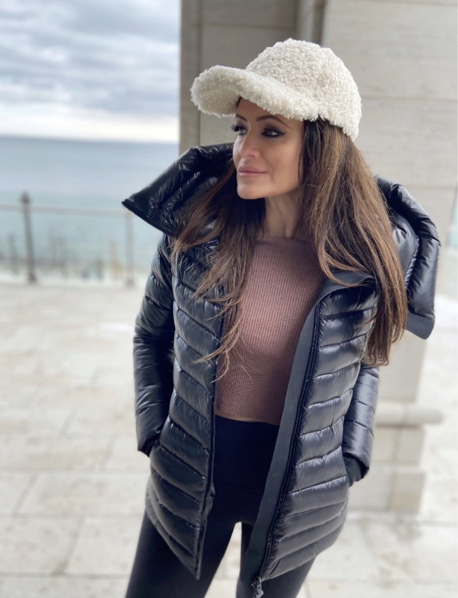 #WinterStyle #Rudsak #WinterJacket #OOTD #CozyLook

#LTKover40 #LTKstyletip #LTKSeasonal