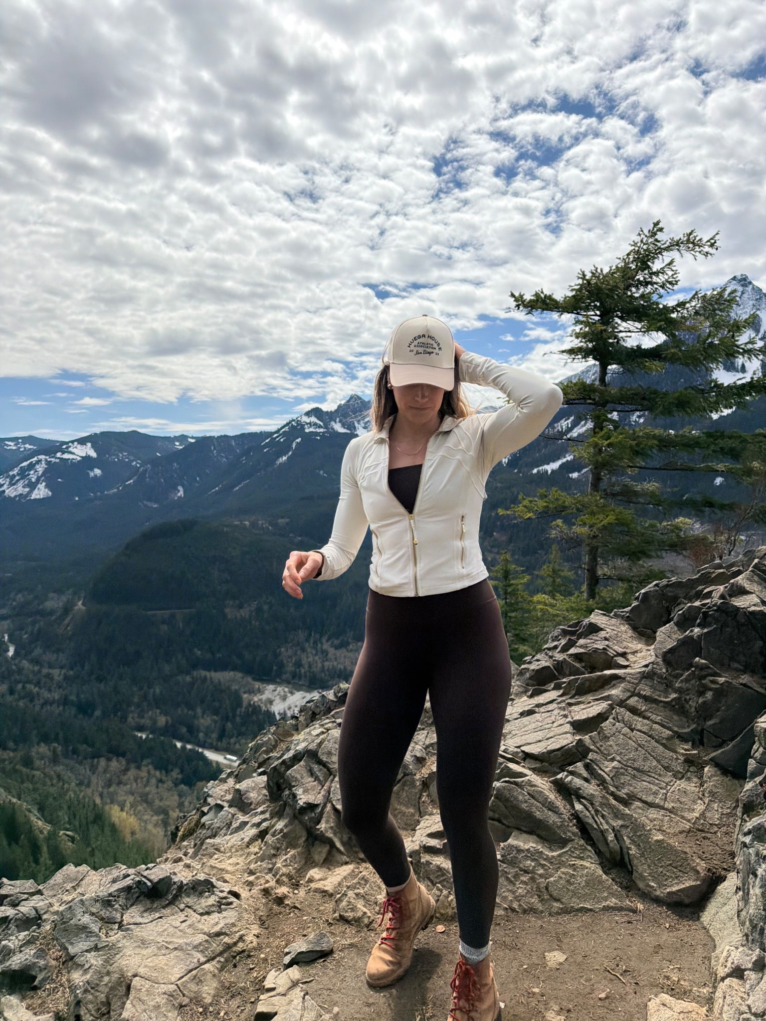 Fed the soul this weekend 🏔️ 

Hat is Huega House but not linkable! Here’s the link- https://huegahouse.com/collections/high-profile/products/athletic-association-khaki-natural

@lululemon Jacket: size 8
Leggings: size M 31in 
Tank: size M
Boots: size 12

#LTKMidsize #LTKfitnessgoals #LTKTall