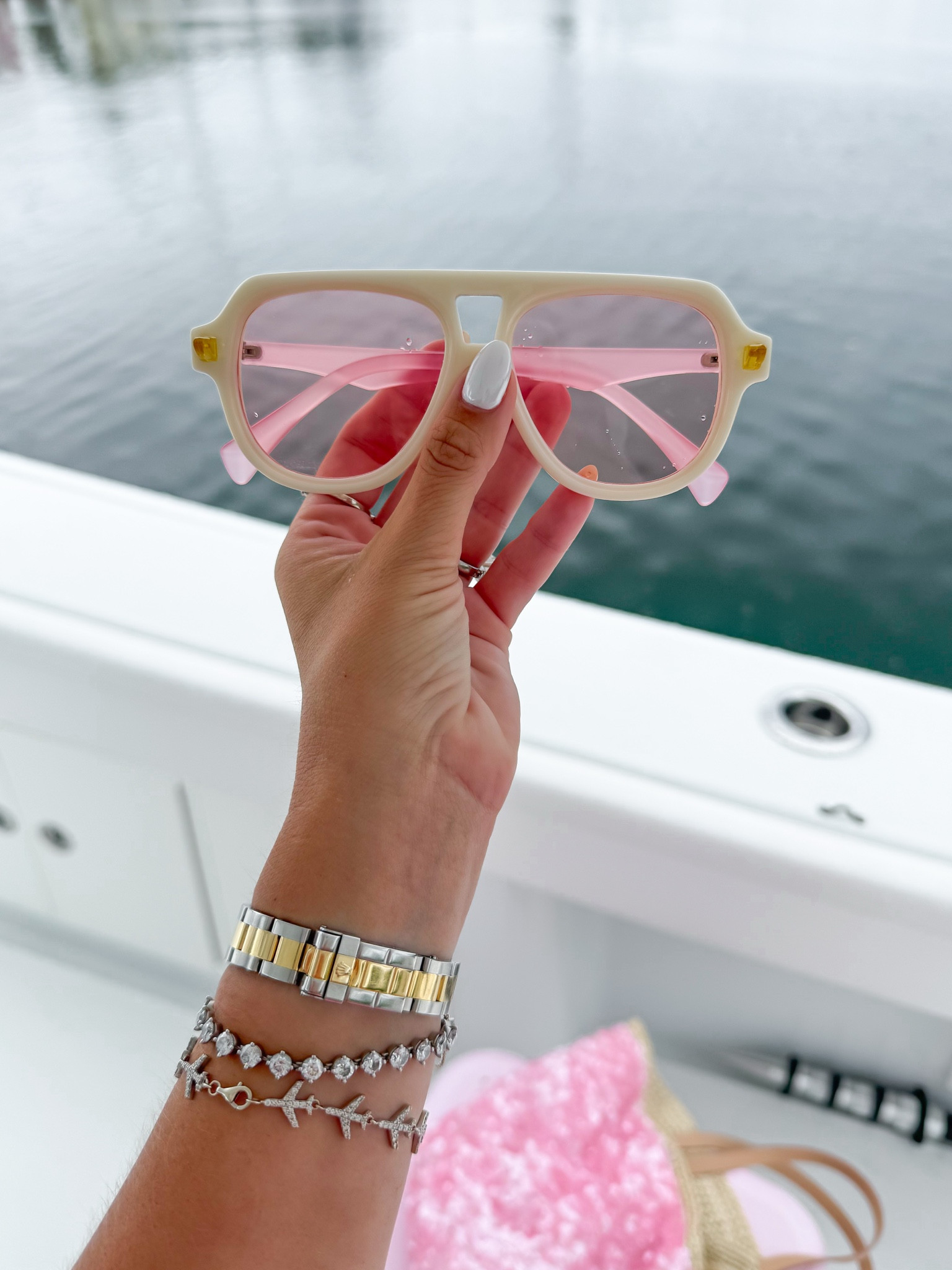 Cute summertime amazon sunglass

#LTKSwim #LTKSeasonal