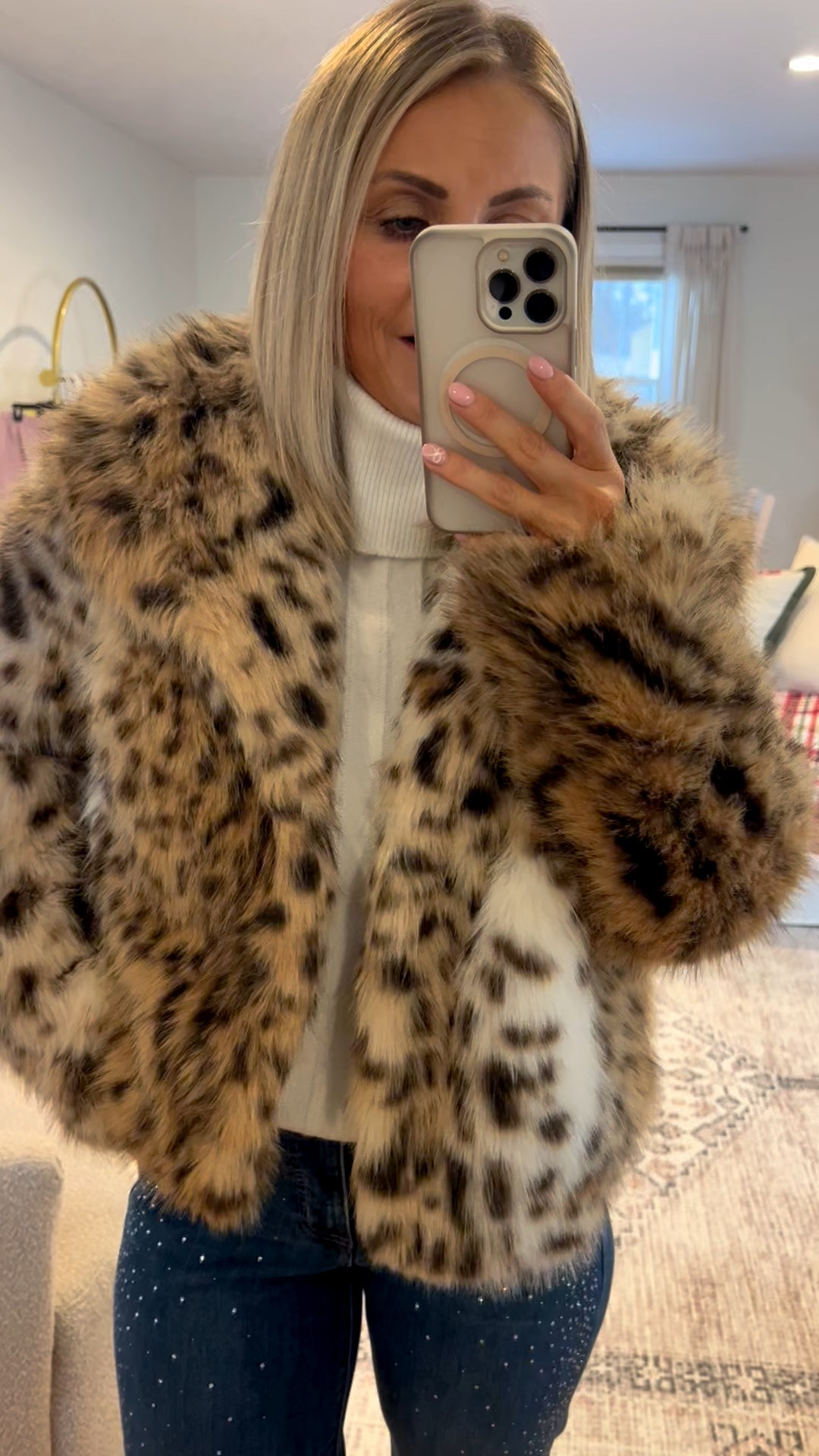 Walmart Holiday Outfit

Christmas outfit, holiday outfit, holiday dresses, NYE outfit, NYE dress, target fashion, target finds, Walmart fashion, Walmart finds, Amazon fashion, Amazon finds, Christmas sweaters, midsize fashion, petite fashion 

#LTKFindsUnder50 #LTKSeasonal #LTKHoliday