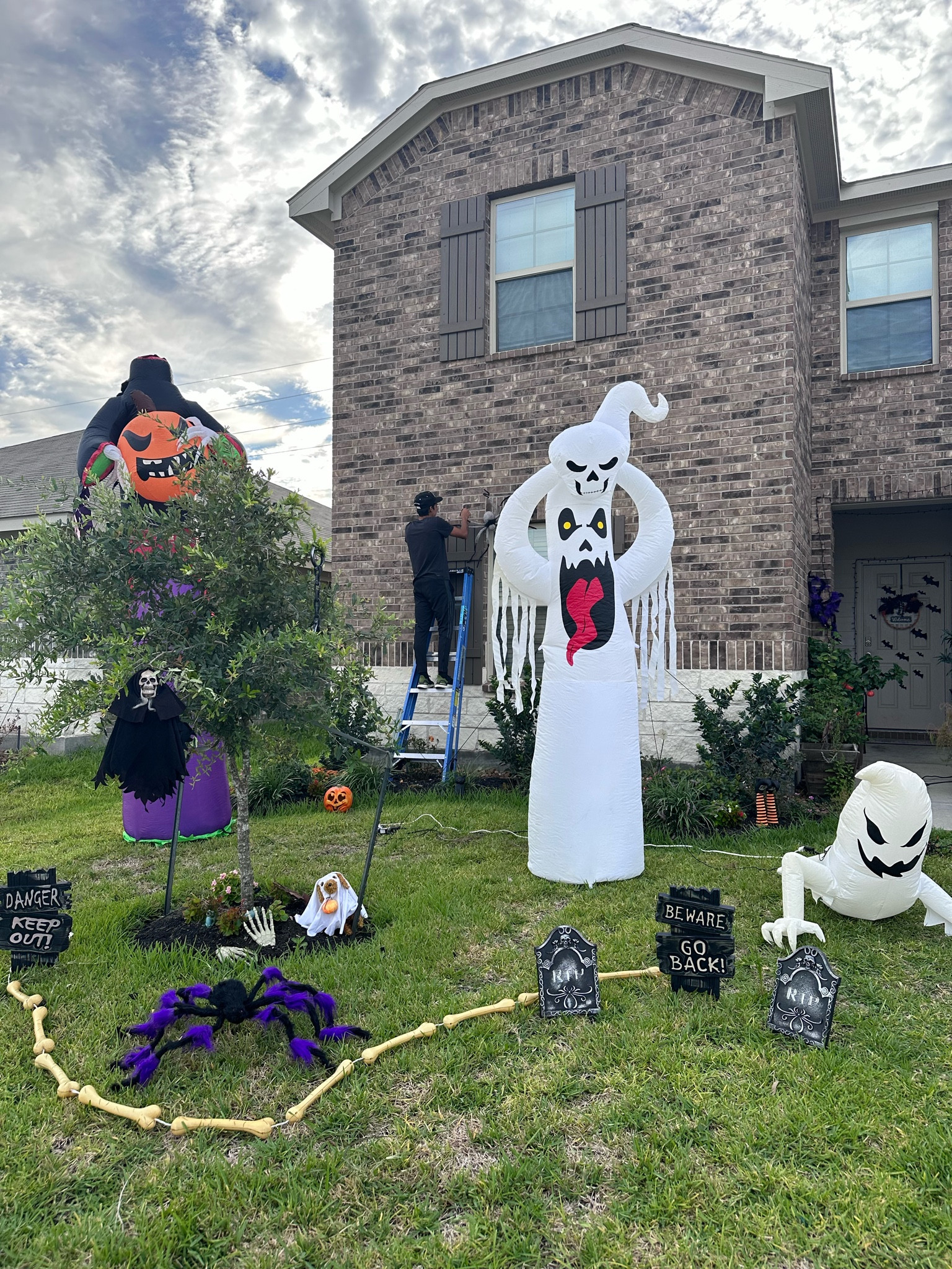 #LTKparties #LTKHalloween #LTKhome