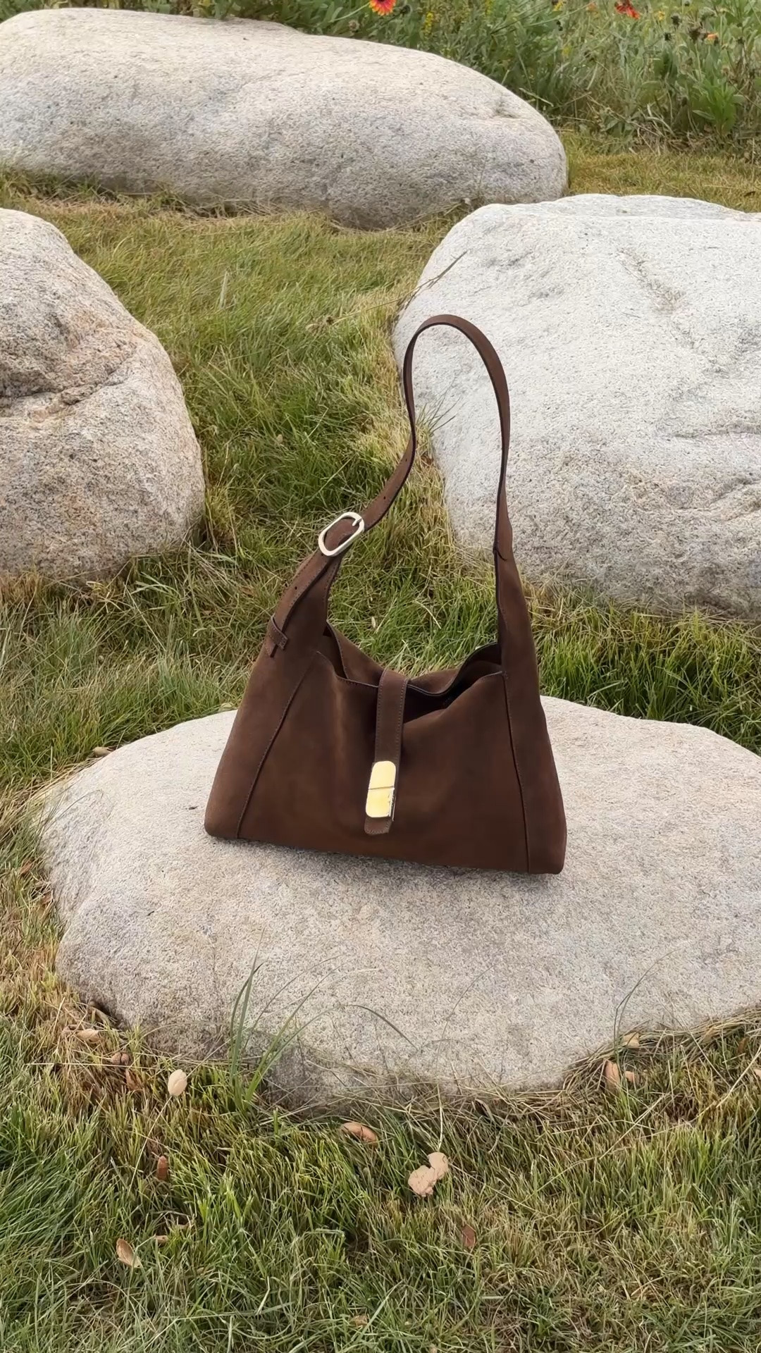 Fall Perfection 🤎 

Note: unable to link this brand on LTK but you can find all the details now live on maevawithamour.com

The Rachel has officially joined my collection of handbags from French brands, and I’ve been loving how naturally it fits into my fall wardrobe! Nat & Nin is a French accessories brand founded in Paris, and this rich brown suede shoulder bag feels like such an easy piece to wear this season!

🤎 Discover the full edit now live on maevawithamour.com, where I share the story behind Nat & Nin, a closer look at the Rachel, and links to shop the bag and all of the looks featured here! You can also find everything on ShopMy @ maevawithamour under ‘Shop the Looks’ 

With Amour, M.

#LTKSeasonal #LTKootd #LTKstorytime