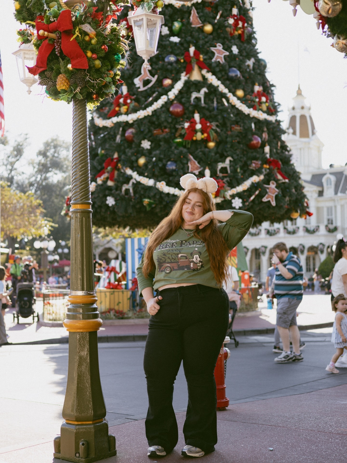 christmas at the kingdom🐭✨🎄 #magickingdom #waltdisneyworld