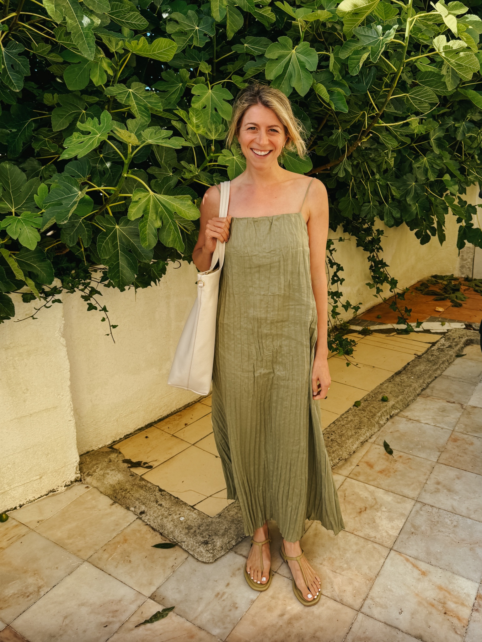 Linen dress summer style

#LTKTravel #LTKSeasonal
