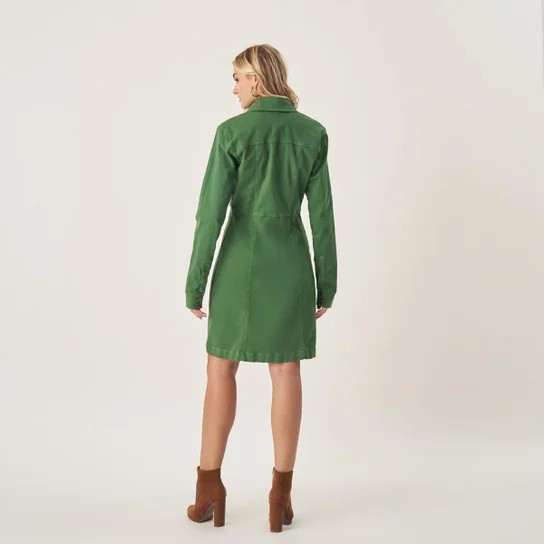 Vestido Jeans Color Acinturado Bolsos e Botões Verde Watercress - Verde | Zattini (BR)