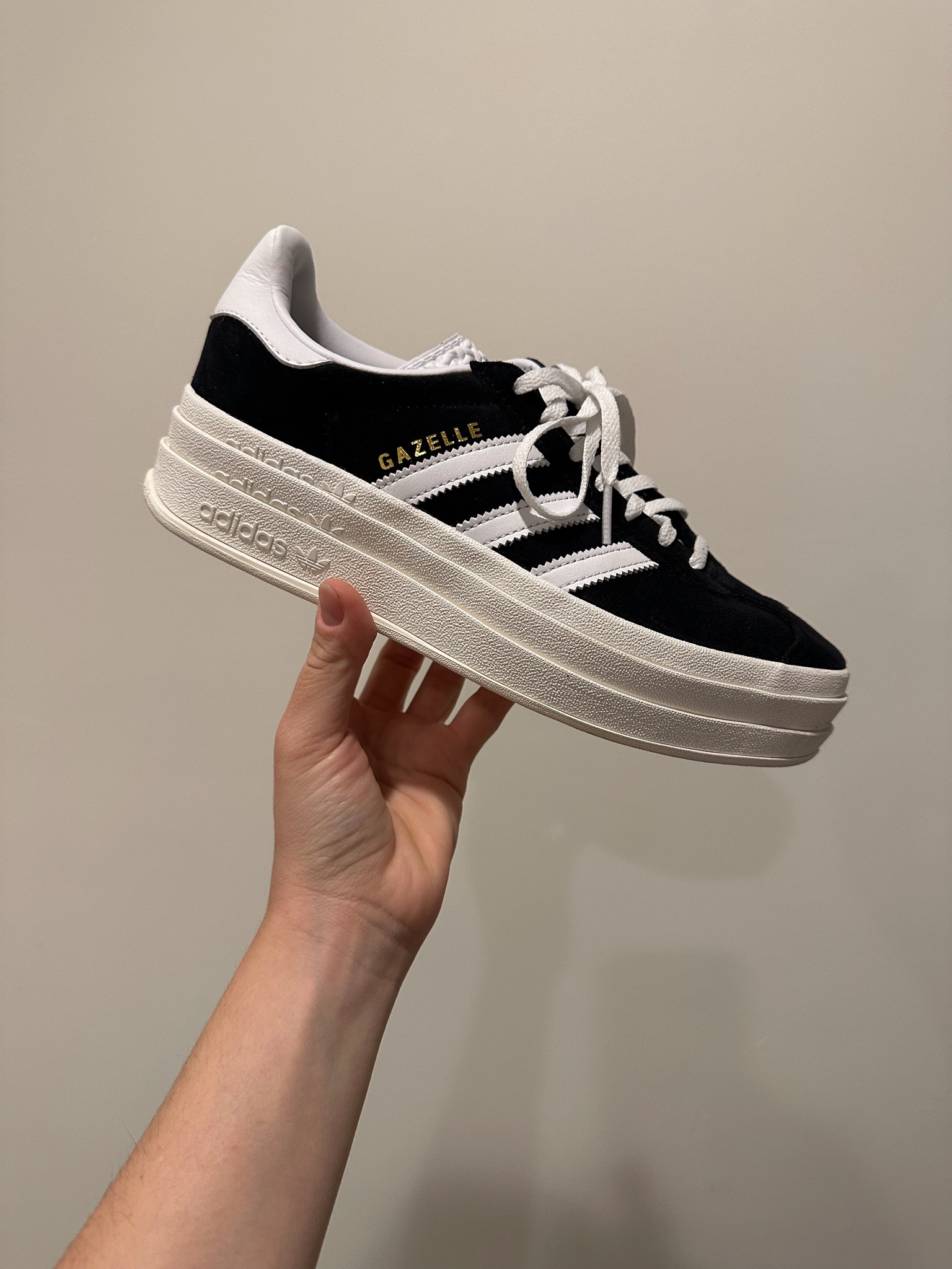 Adidas gazelle - runs a half size big for me!

#LTKshoecrush