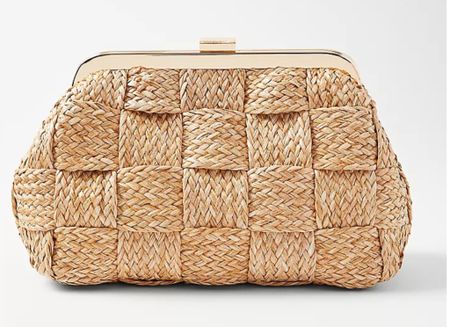 Straw snap clutch.great woven detail. Pair it with a summery maxi dress or trousers and flowy top. 

#LTKstyletip #LTKfindsunder100 #LTKitbag