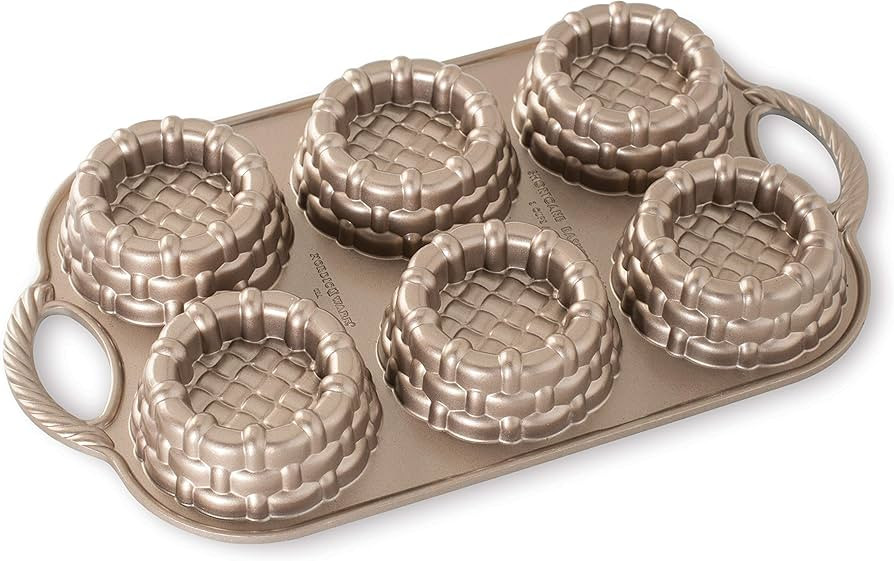 Nordic Ware 54349AMZ Shortcake Baskets Cast Aluminum Cakelet, Six 1/2 Cup, Toffee | Amazon (US)