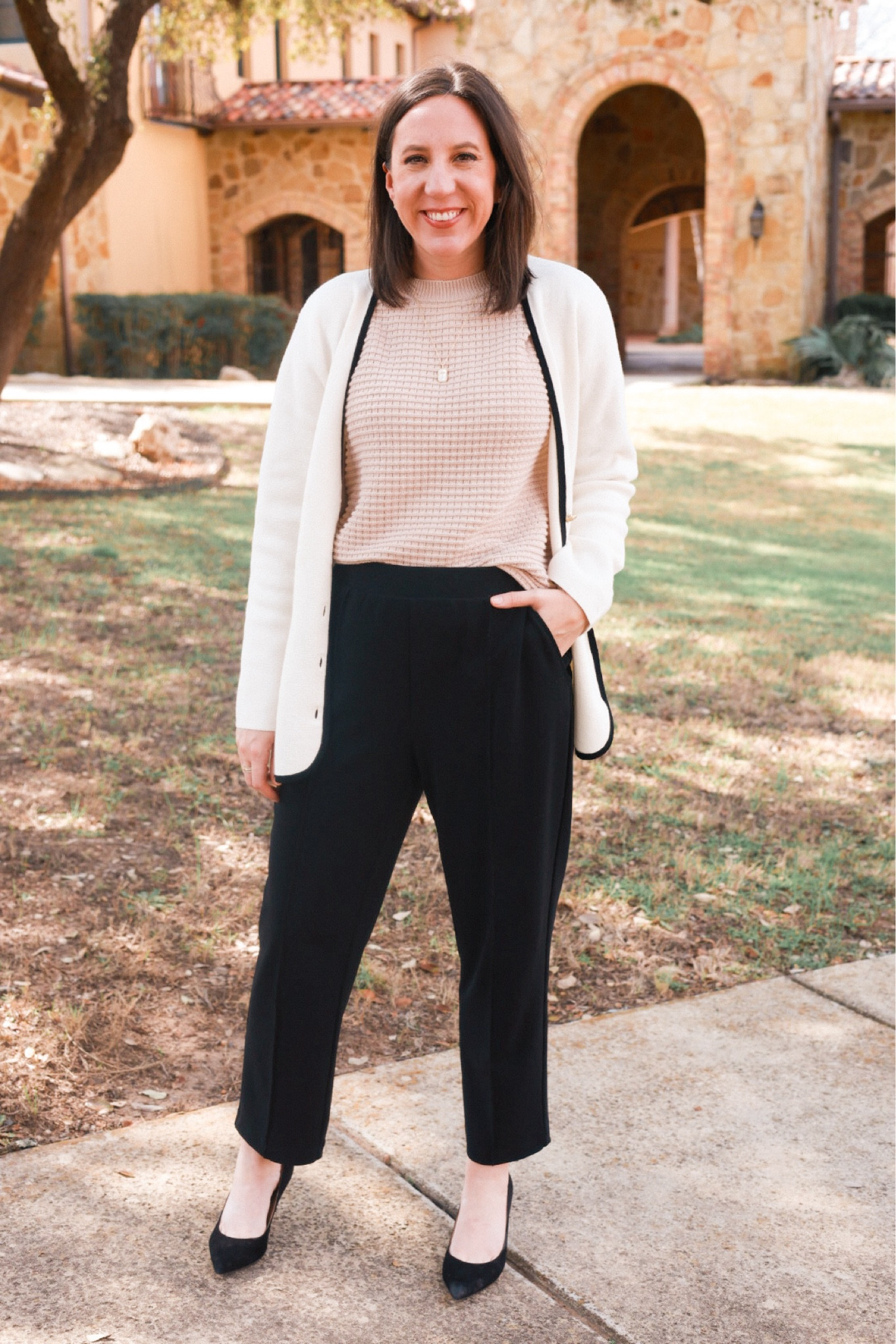 Work outfit

#LTKshoecrush #LTKworkwear #LTKbump