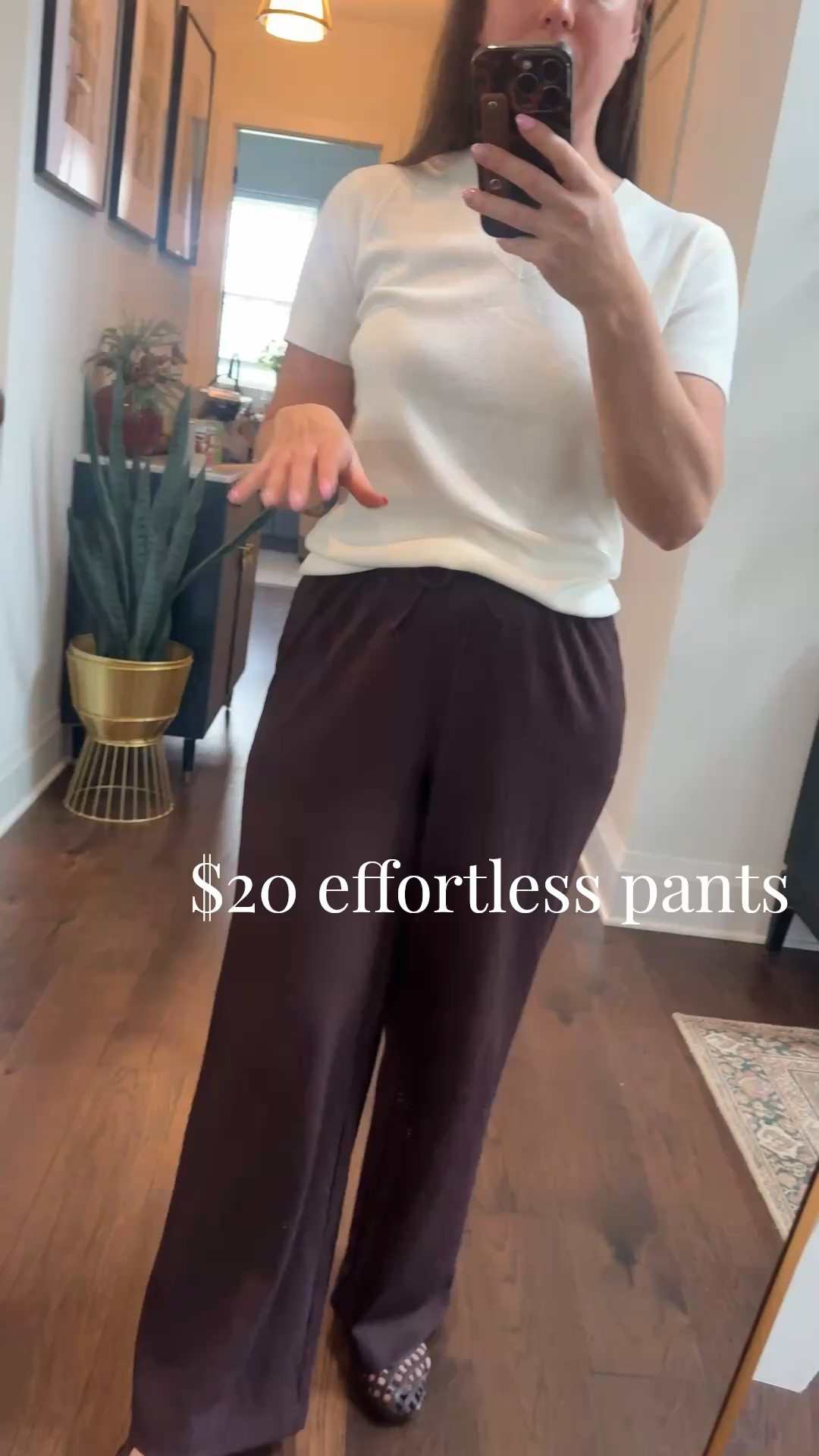 $20 effortless pants! These don’t wrinkle and I keep reaching for them! 




Hm finds
Hm pants
$20 pants 