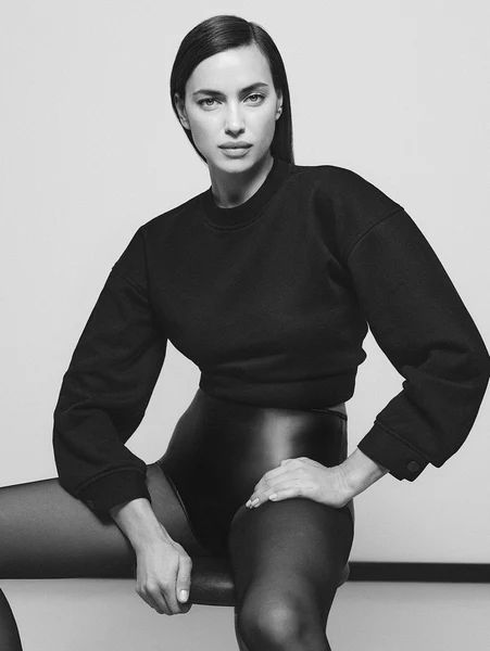 Crop Sweatshirt | Black | DL 1961 Women