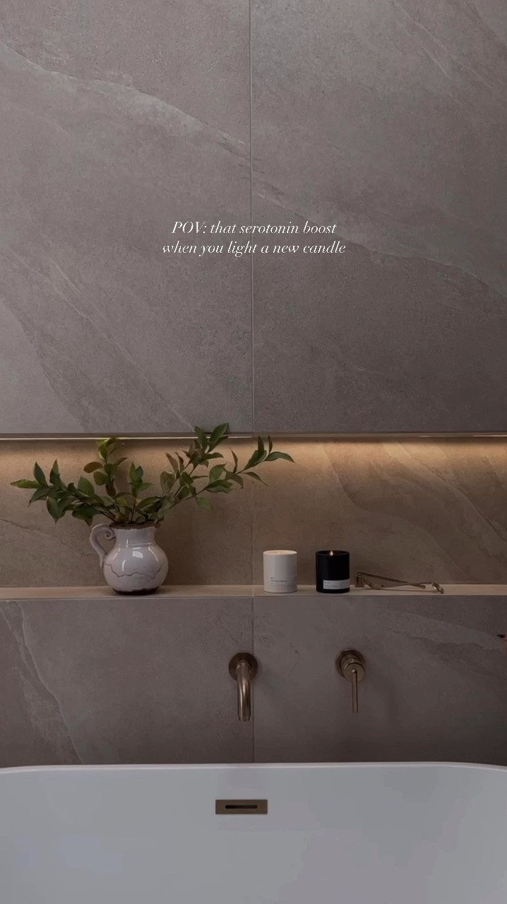 It’s the little things 🕯️🫶🏼 you guys will LOVE these candle scents from @AerangisNY  All non-toxic and plant based!! 

I got No. 1 THE BEGINNING which smells like a big cozy blanket - has notes of florals with musk & sandalwood. Also got No. 50 SOIRÉE NOIRE which gives me more of a romantic evening vibe with notes of roses, but more woody (my fave!) 

#ad #AerangisMoment 

Gifts for her 
Candles 
Home decor 
Bathroom Decor 
Gift ideas 

#LTKVideo #LTKHome #LTKSeasonal