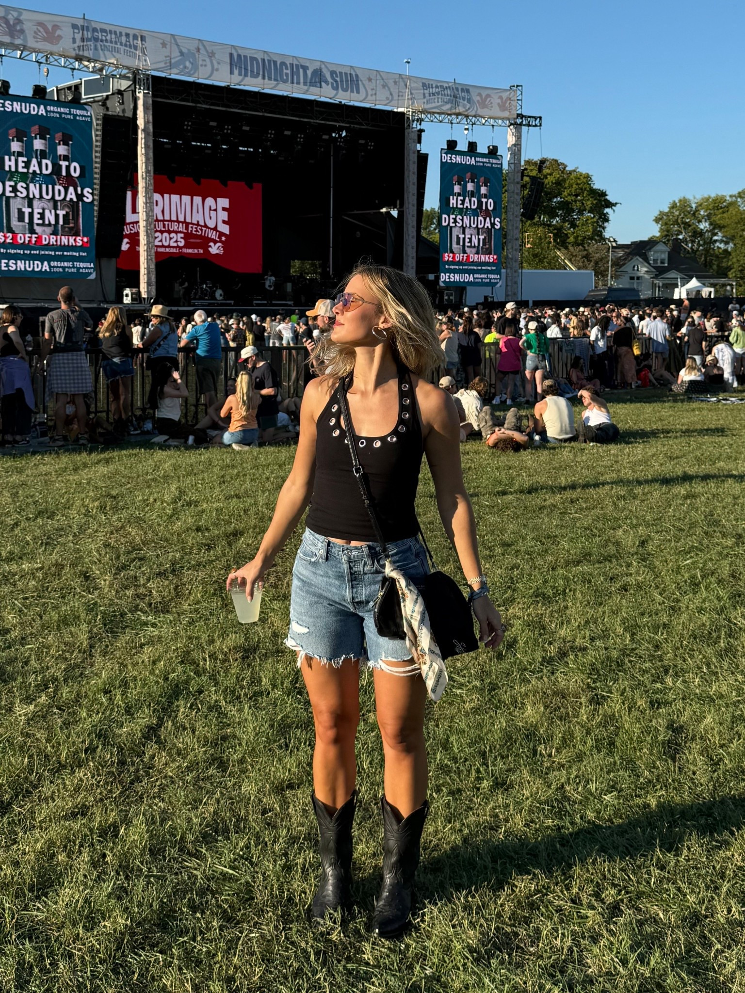 Festival outfit 🖤🖤🖤 comfy, cute, ready to dance around 

#LTKStyleTip #LTKFindsUnder100