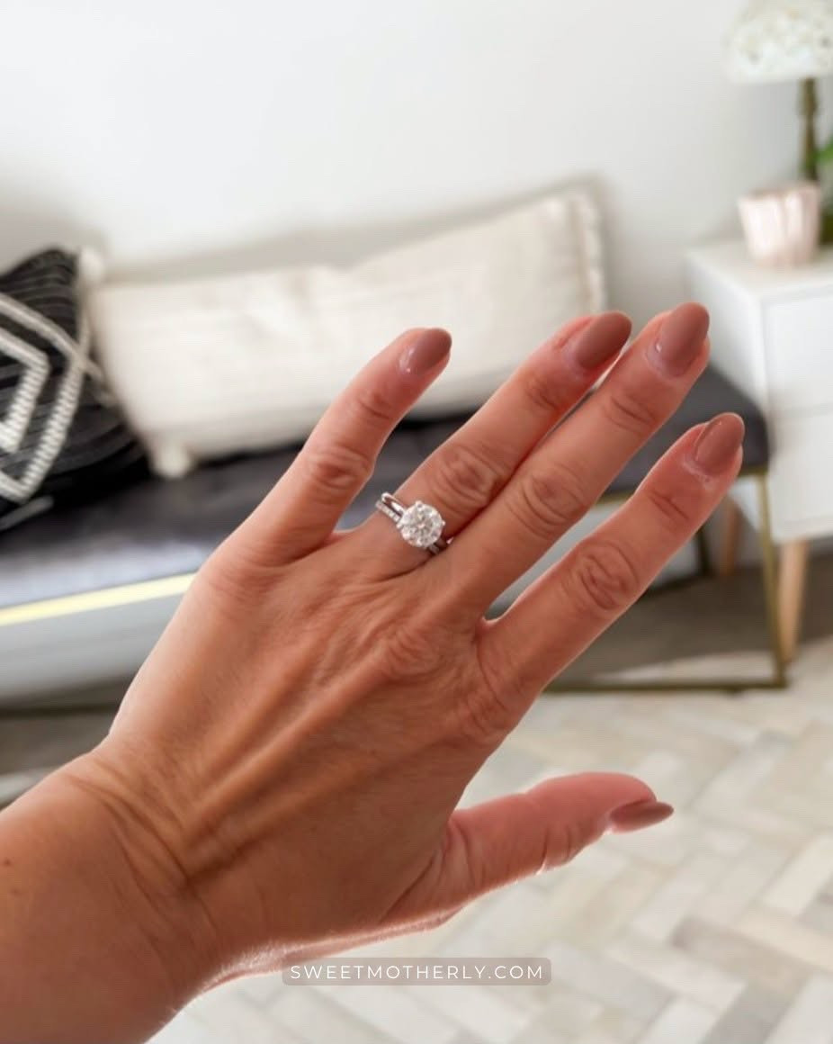 Half off affordable rings

Affordable jewelry finds
Budget friendly accessories
Layered necklace sets
Everyday gold jewelry
Statement earrings styles
Stackable ring trends
Dainty bracelet favorites
Water resistant jewelry
Giftable fashion accessories

#LTKSeasonal #LTKSaleAlert