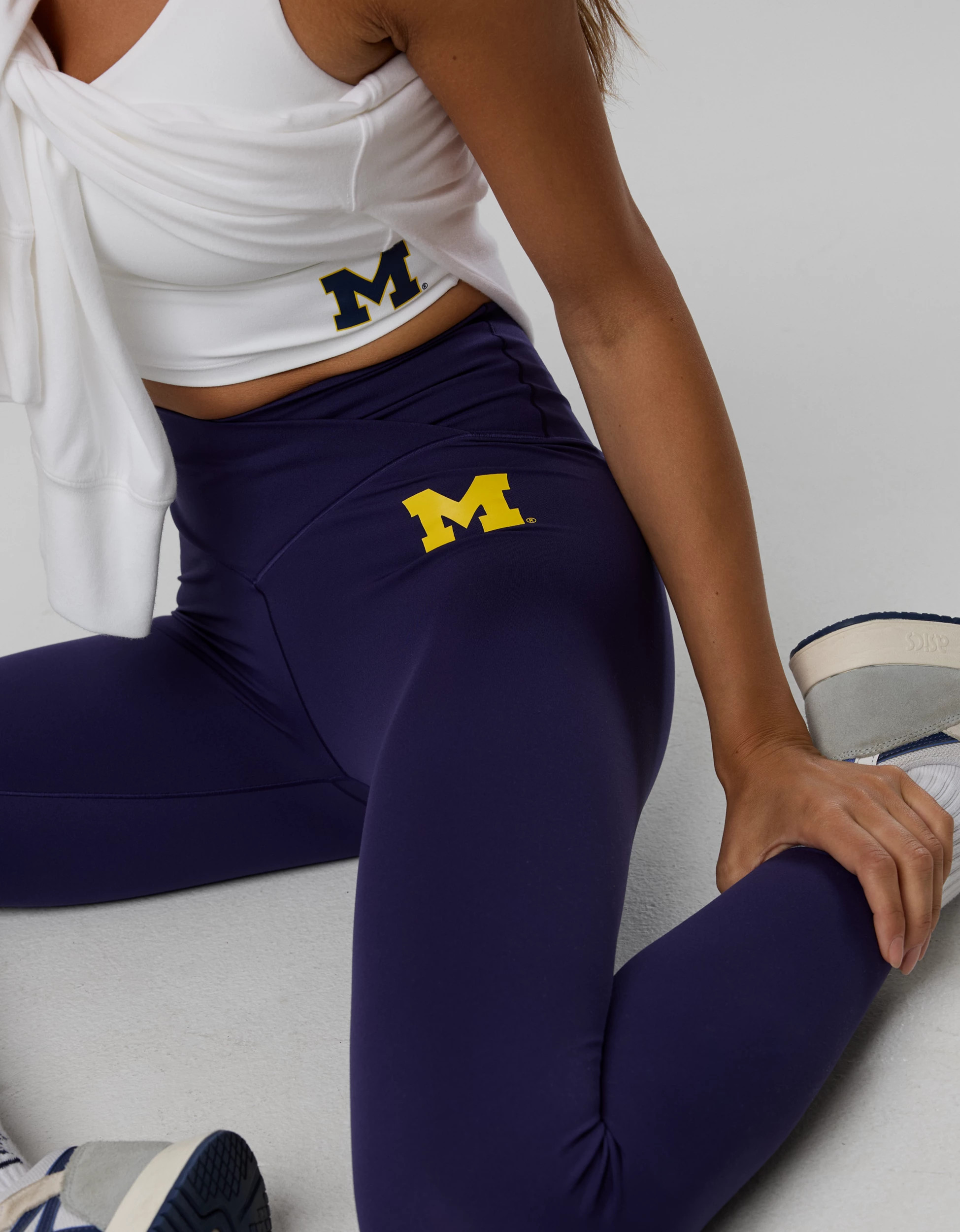 Michigan Wolverines OFFLINE By Aerie Crossover Legging | Aerie