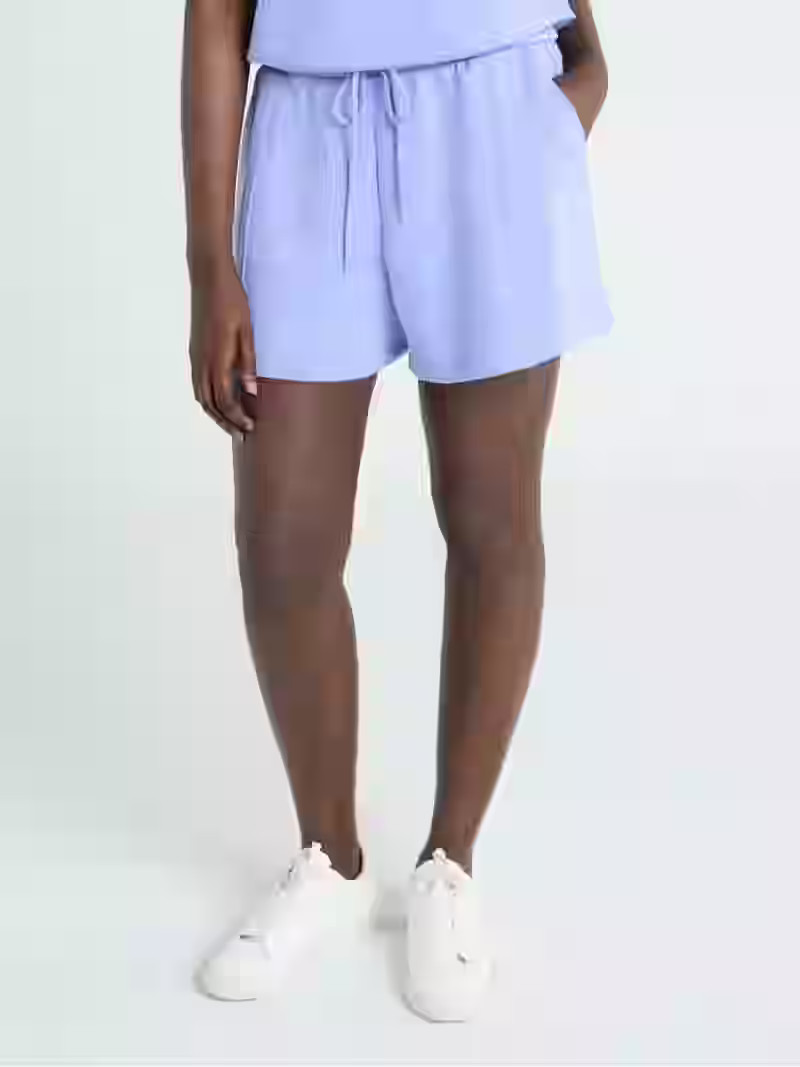 Scoop Women's and Women’s Plus Ultimate ScubaKnit Seamed Shorts, Sizes XS-4X | Walmart (US)