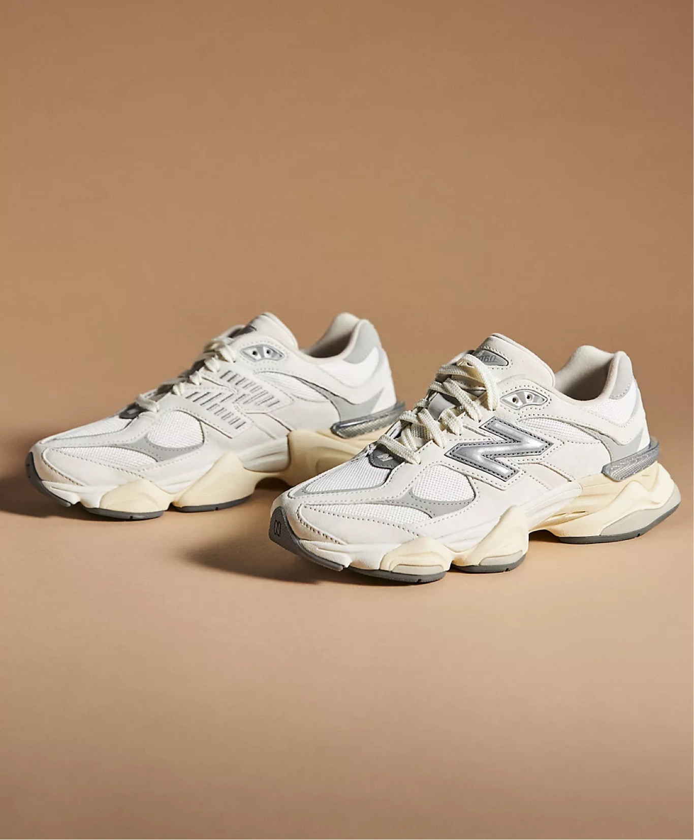 DISCLAIMER- I do not have these YET, I will on 9/3 but man I have been heavilyyyy influenced by the dad shoe trend, I couldn’t get all the at once board with the 530’s but then I saw these and I was like YUPPPP we can try these! NNB 9060 from Anthropologie! Ship date is 9/3! I’m just a millennial trying to be young yall 😅😂

#LTKFitness #LTKActive #LTKBacktoSchool