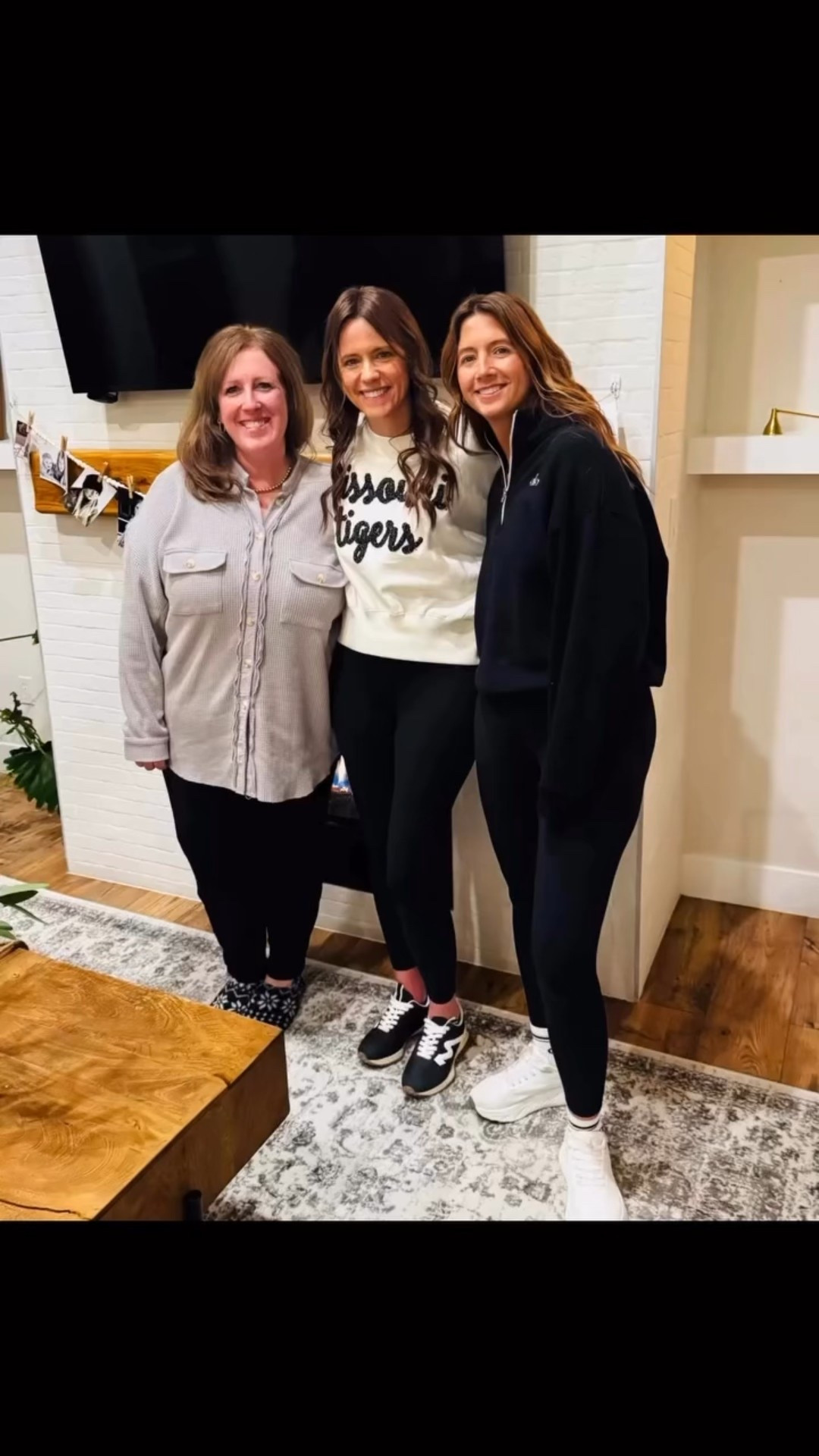 Lunch with my parents and beautiful daughter and catch up time with my HS bestie and my sis. 🤍 Always a great time and we pick up right where we left off! Outfit linked. ⬇️

These are by far my fav leggings...CRZ YOGA! Flattering and so soft. Pair with the linked best seller thongs. I don't like underwear lines in back on the buttocks. 😘 And these Project Cloud shoes are super comfy, my go to's for comfort and class. $10 off right now. 

#liketkit #LTKOver40 LTKdayinmylife LTKootd #projectcloud #crzyoga shop LTK #mizzoumade  

#LTKootd #LTKOver40 #LTKdayinmylife