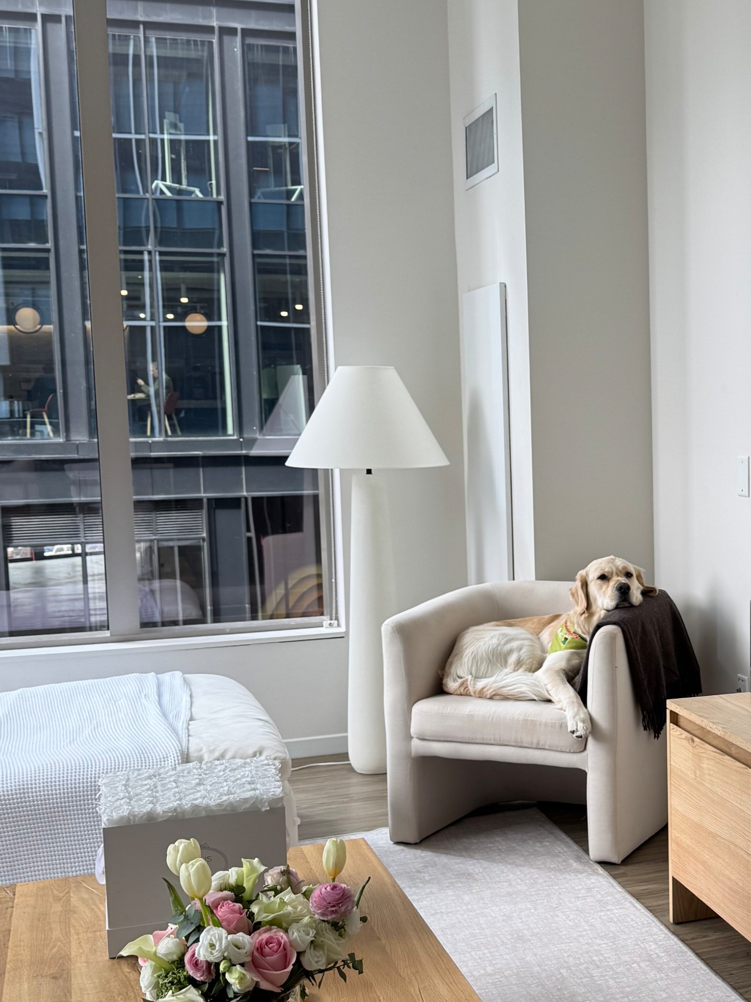Floor lamp