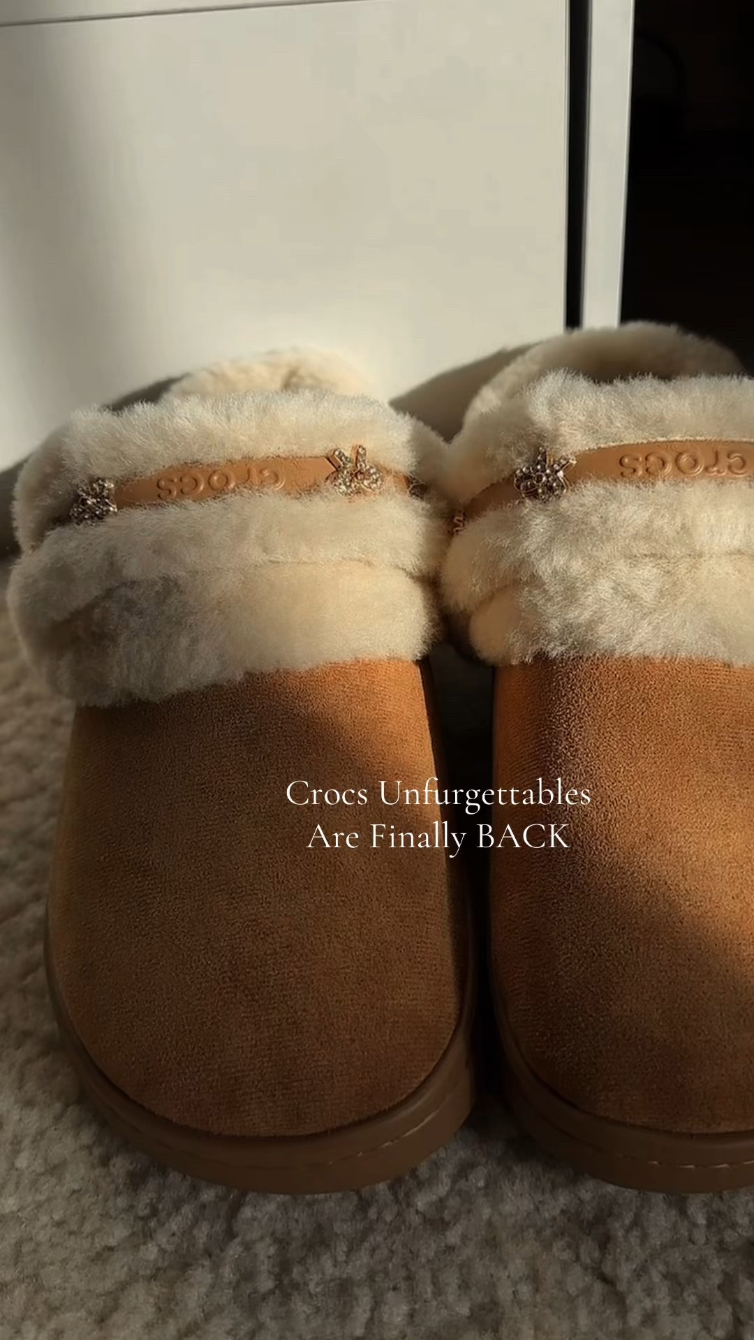 Love the @crocs  unfurgettable slippers 💗

#LTKootd #LTKSeasonal #LTKValentine