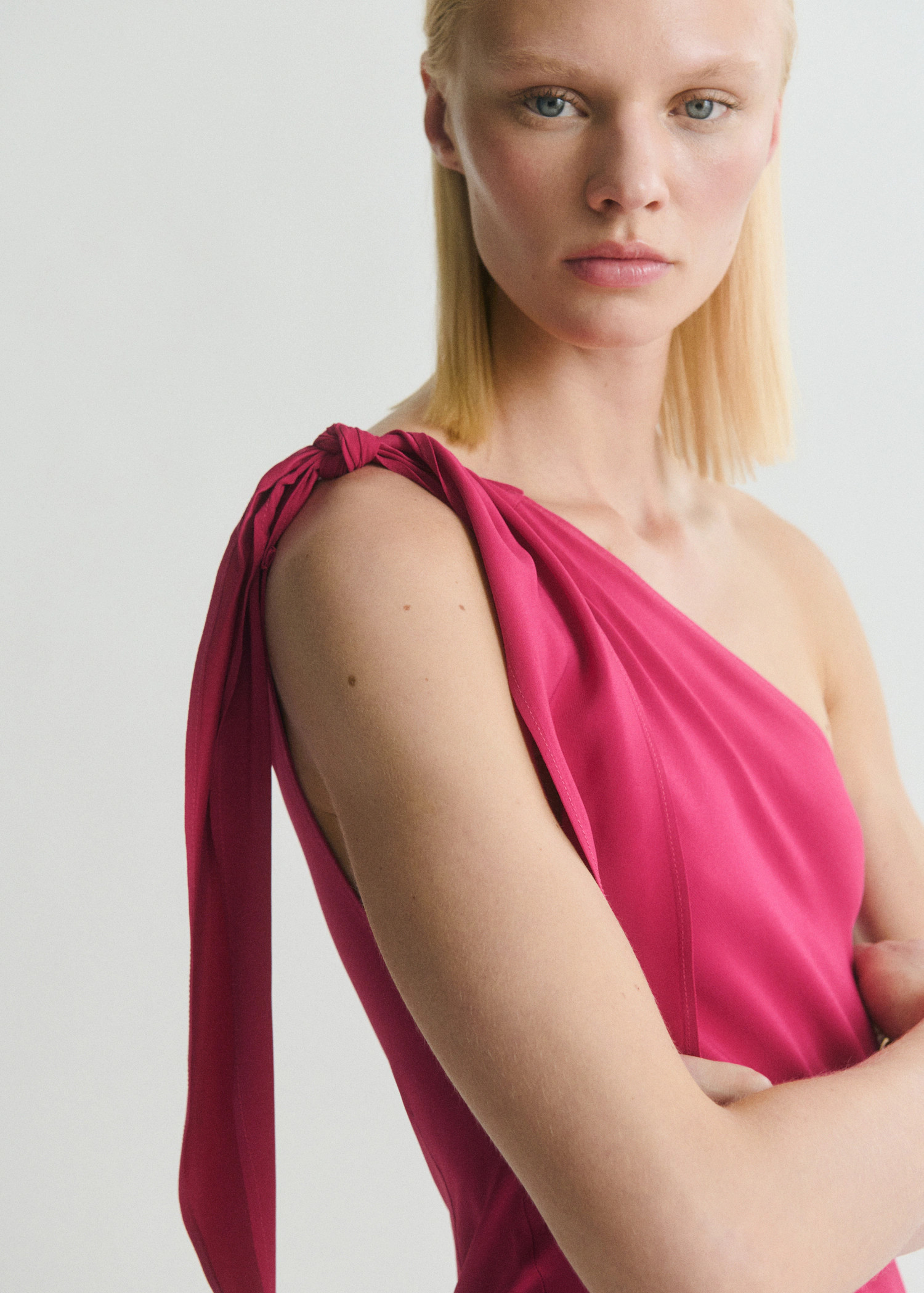 Asymmetrical dress with knot strap - Women | MANGO United Kingdom | MANGO (UK)