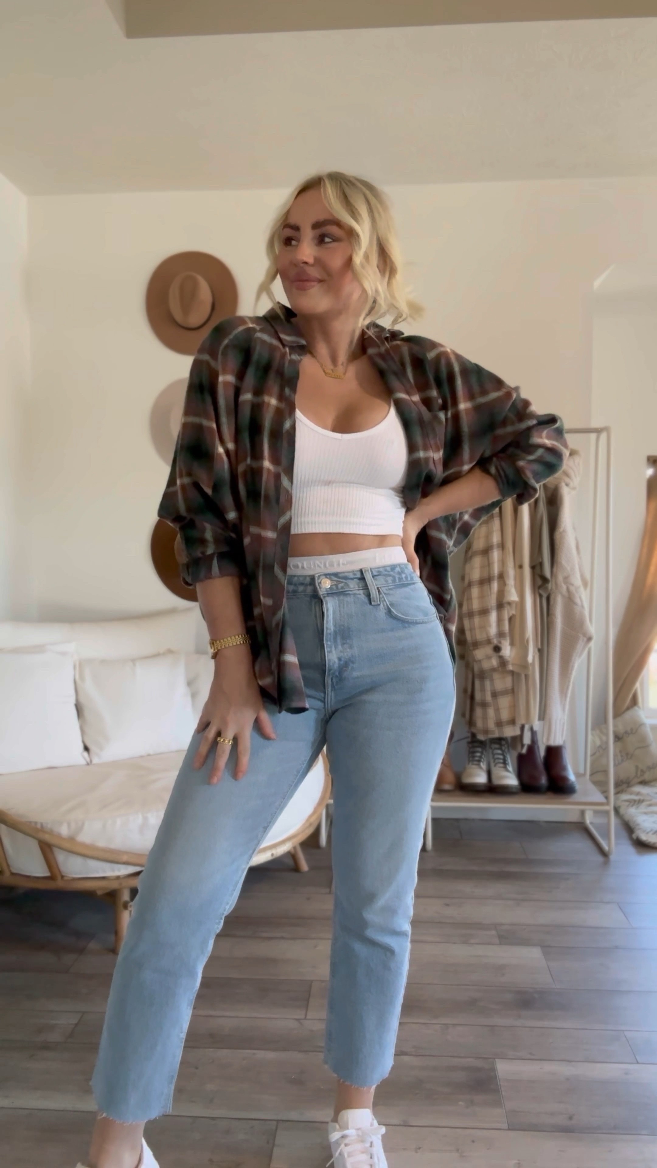 Styling my favorite #Topshop jeans. TTS!

#LTKcurves #LTKsalealert #LTKstyletip