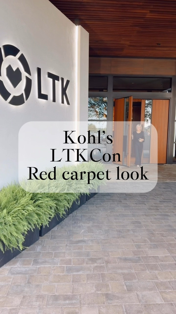 Sharing with you my finale outfit here at LTK Con. This gorgeous jumpsuit is from Kohl's

@kohls  

 #kohls #kohlspartner #kohlsfinds #LTKCon #LTKgrwm #LTKOver40

#LTKOver40 #LTKdayinmylife #LTKCon