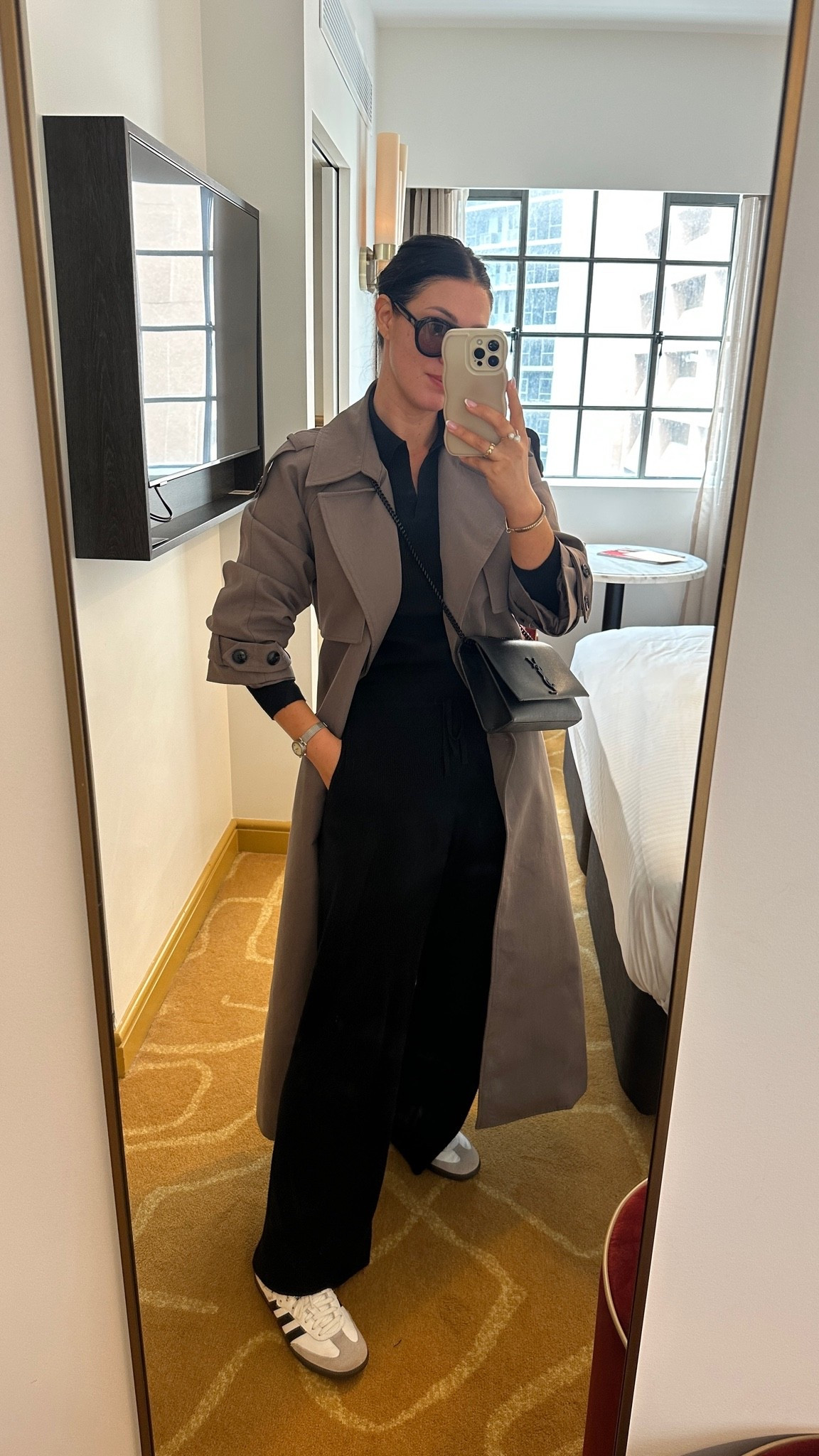 Wearing the size 10 in the coat (also comes in other colours) 

#mossman #uniqlo #ysl #otra #samba