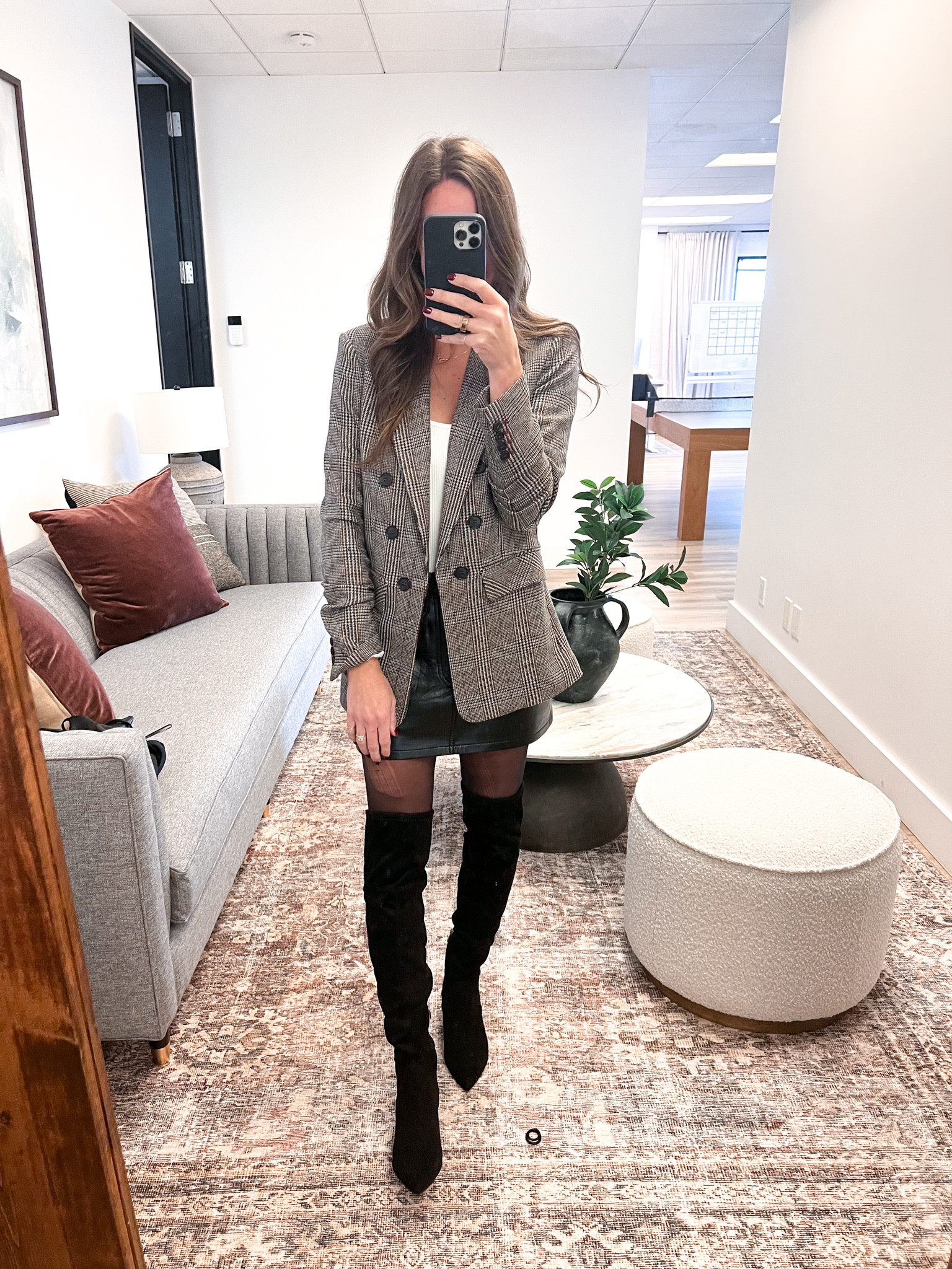 Fall Weekend OOTD 🧣

#LTKSeasonal #LTKstyletip #LTKshoecrush