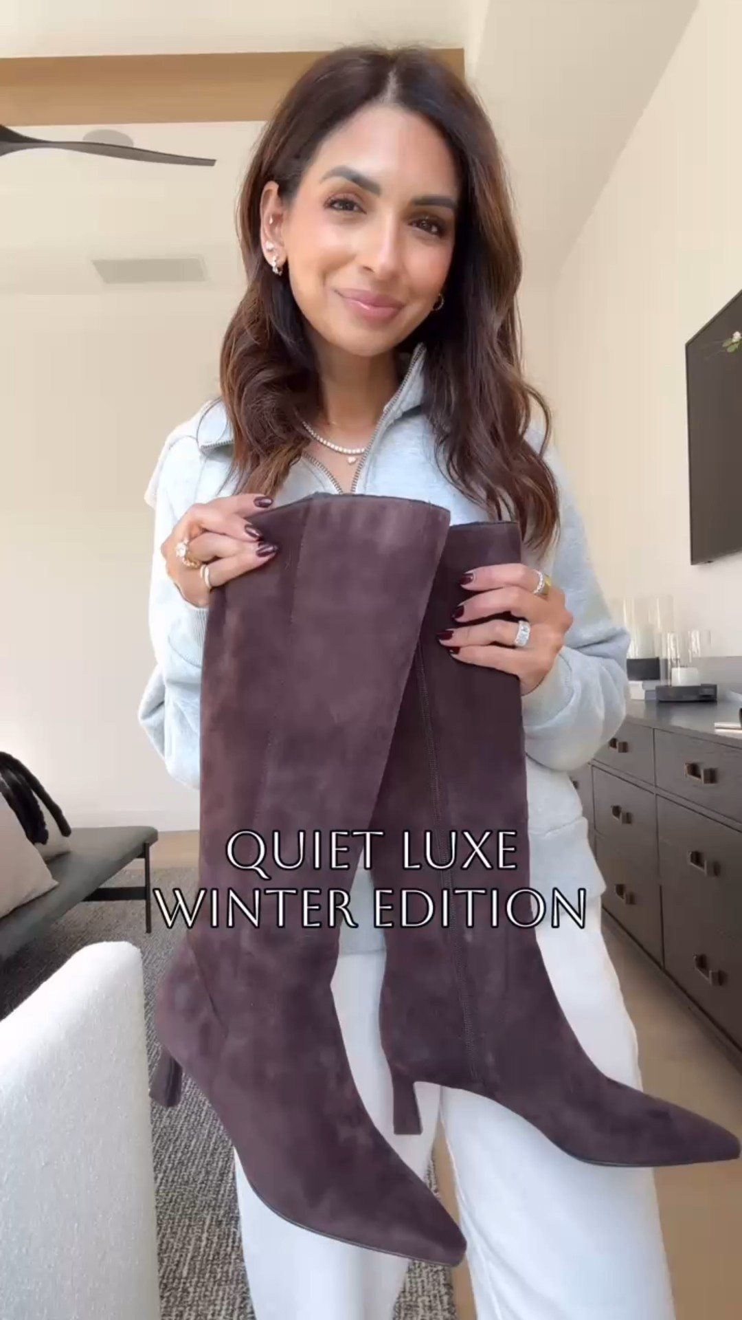 Quiet Luxe Winter Edition 🤎✨ Rich browns, suede, and cozy Zara layers featuring the cutest boots. I’m wearing size S in the sweater, XS in the skirt, and XS in the jacket (I linked it in black!).

#LTKSeasonal #LTKgrwm #LTKootd