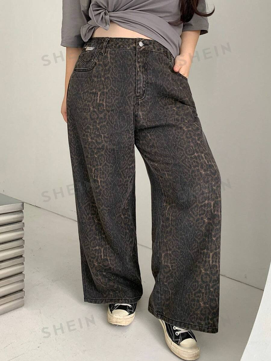 Dazy Plus Plus Size Loose Regular Washed And Bleached Denim Pants, For Thanksgiving | SHEIN