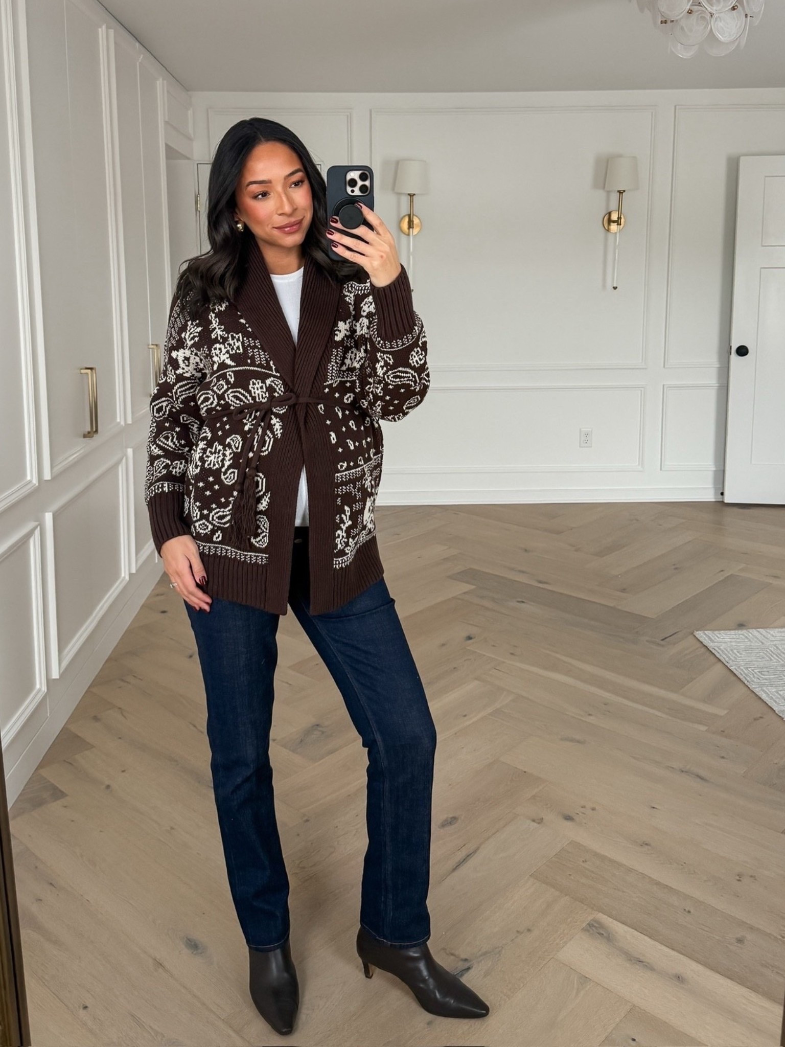 Use code AFNENA for an extra 15% OFF Abercrombie! Almost everything is up to 40% OFF + my code stacks on top!! Wearing size S white tee, size M belted cardigan and size 26 long straight leg jeans (rinse) 

Winter Outfit 
Winter Fashion
Holiday Outfit
Casual Outfit 
Weekend Outfit
Abercrombie Code
Abercrombie Sale

#LTKSaleAlert #LTKFindsUnder100 #LTKSeasonal