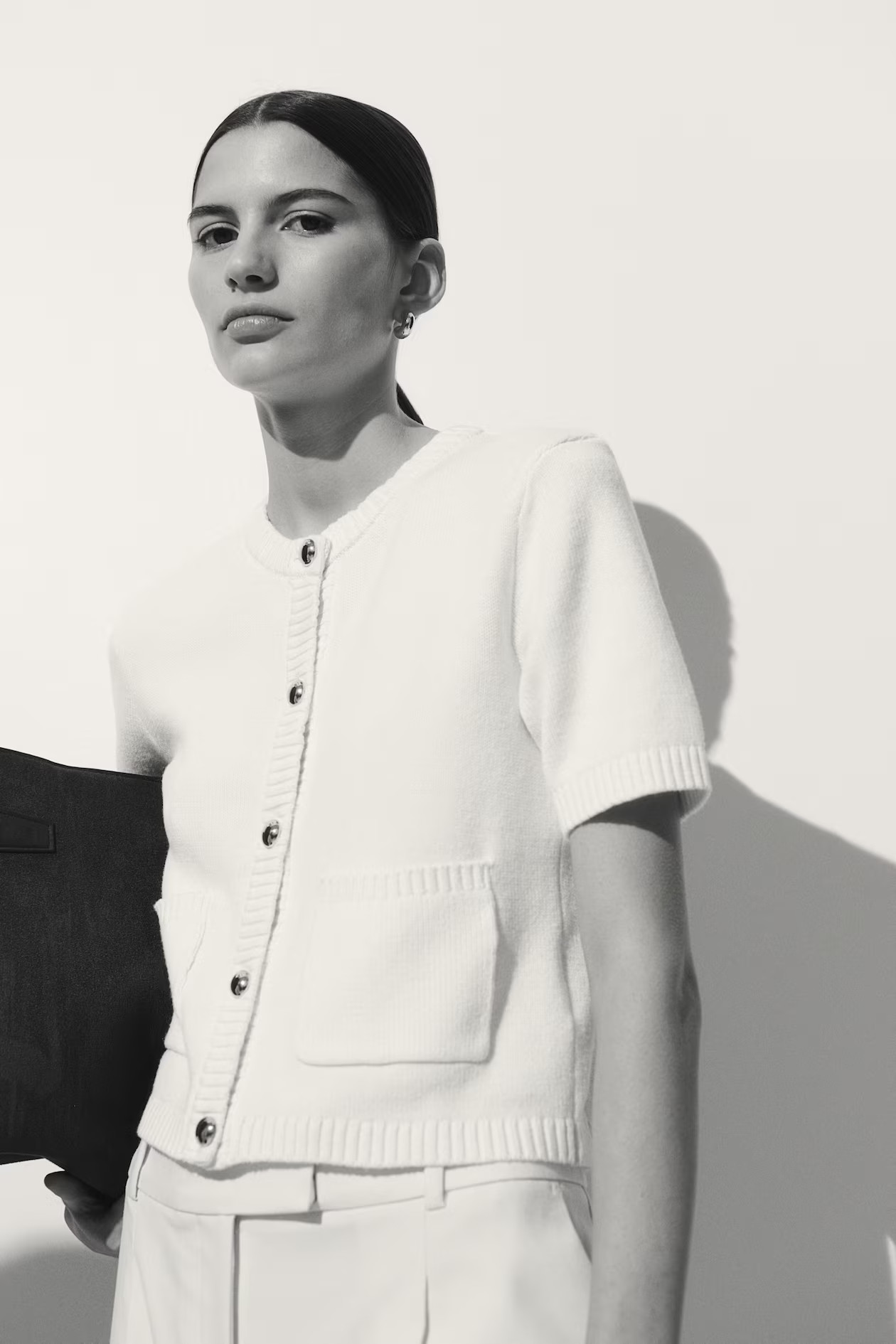 Short-sleeved cardigan | H&M (UK, MY, IN, SG, PH, TW, HK)