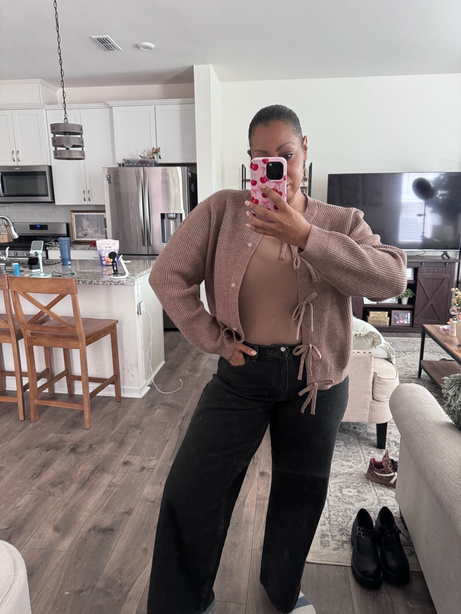 bow sweater in brown size large 
Pumiey tank size large 
Size up in the jeans imo. I’m wearing a 12 would prefer 14

#LTKMidsize #LTKootd #LTKSeasonal