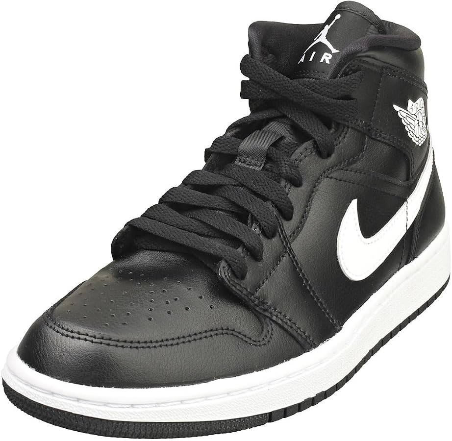 Nike Women's Gymnastics Shoes Sneaker | Amazon (US)