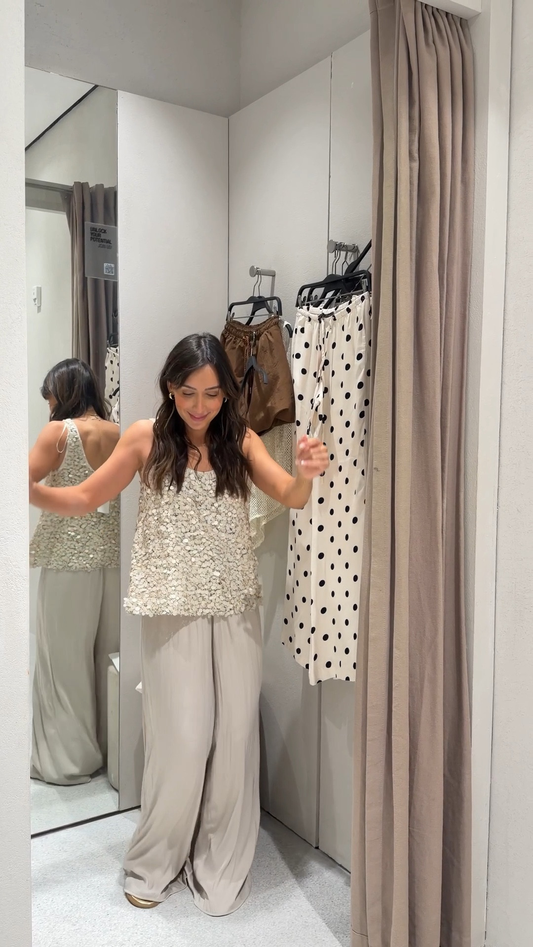 Wearing a s top and xs pant!

#LTKSeasonal #LTKPetite