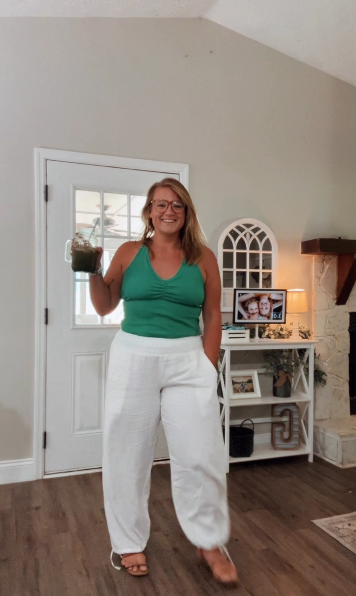 Top + bottoms size large



#LTKSummerEdit #LTKMidsize #LTKFindsUnder50