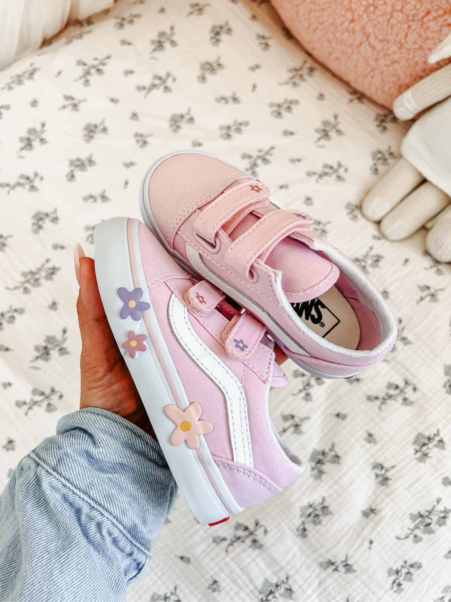 Cutest toddler shoes for Spring! 🌸 Also available in yellow.

#LTKkids