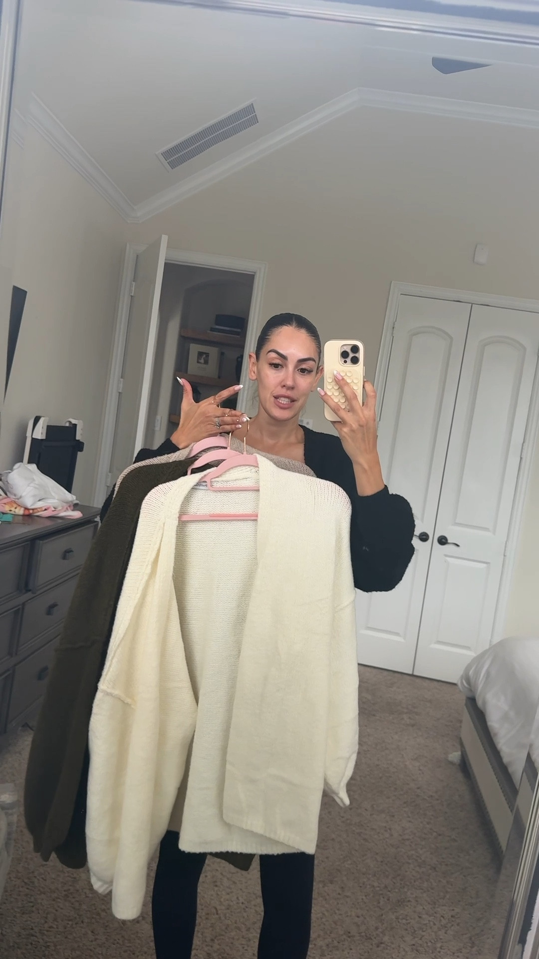 Medium cardigan 
Size 6 tank
Small leggings 