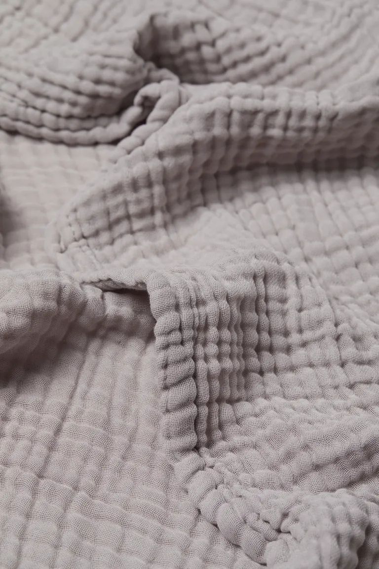 Cotton Muslin Bedspread | H&M (US + CA)